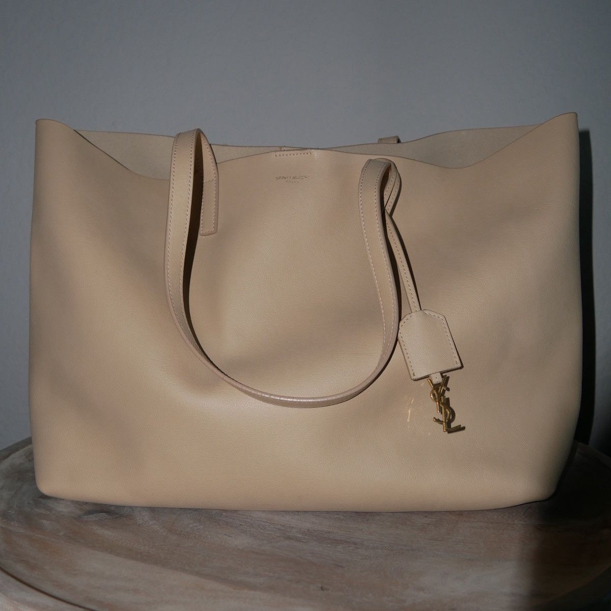 Yves Saint Laurent Shopping Saint Laurent In Leather - Dark Beige Size ONE SIZE - 1 Thumbnail
