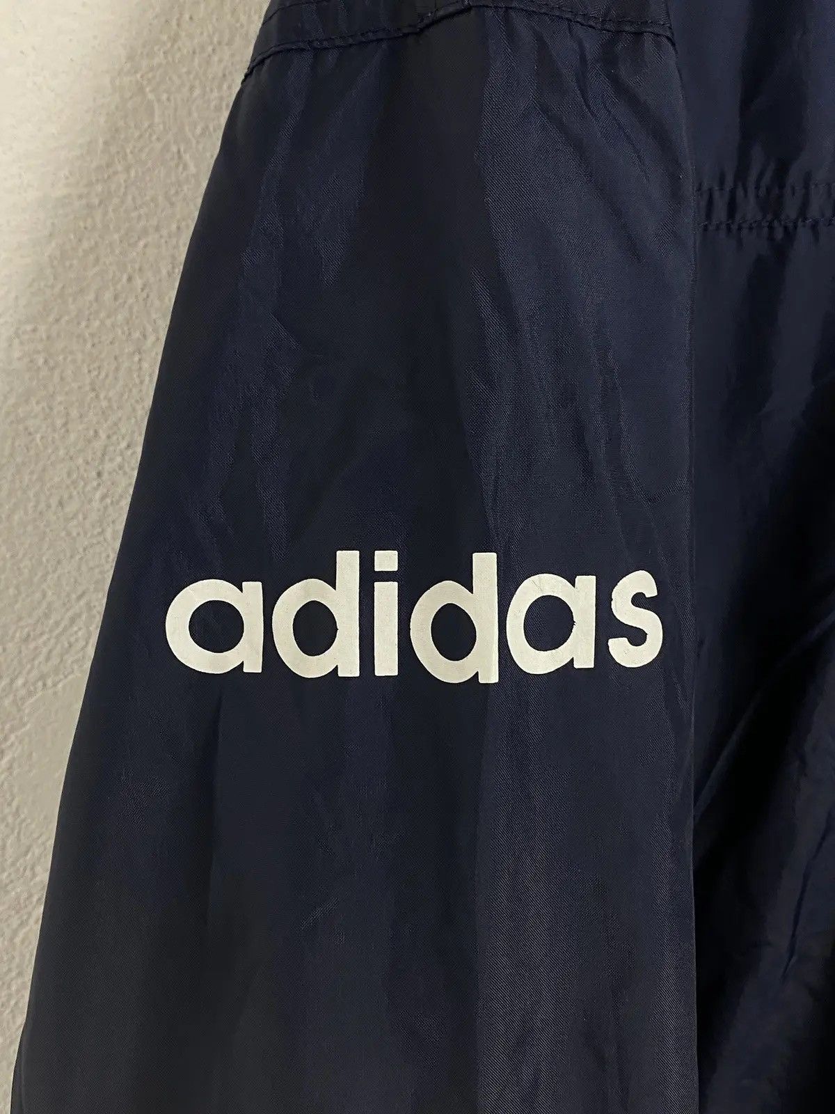 Adidas 90s Vintage Rare Adidas x F.C. Bayern Munchen Light Jacket Size US M / EU 48-50 / 2 - 4 Thumbnail