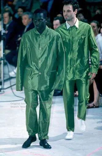 Yohji Yamamoto olive green silk blend jacket. Size M / US 6-8 / IT 42-44 - 3 Thumbnail