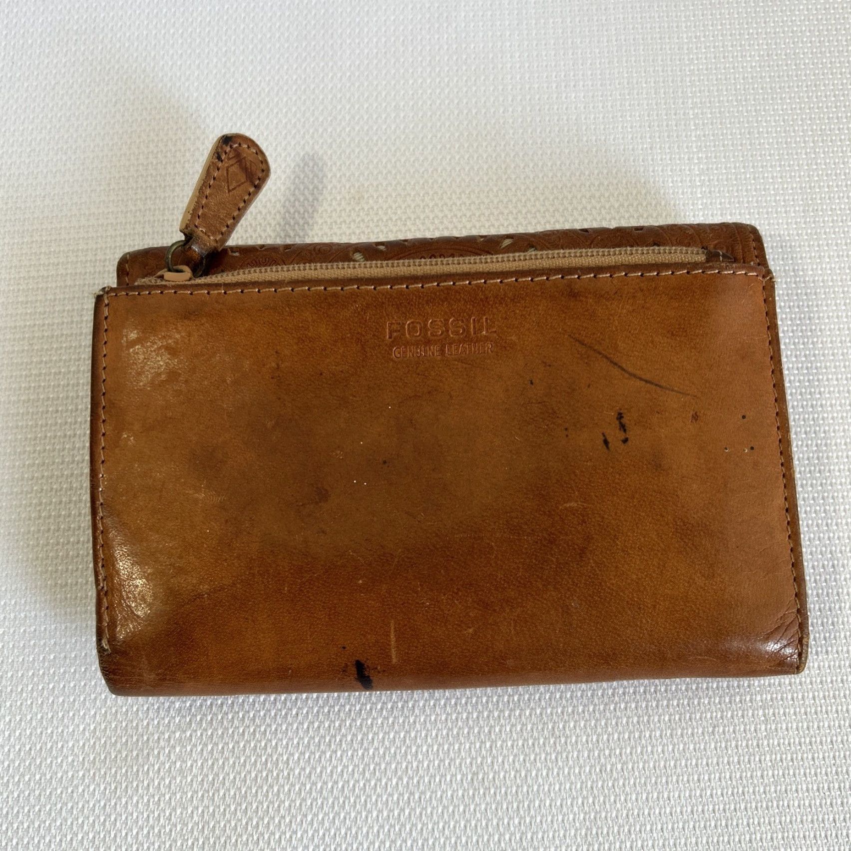 Fossil Fossil Wallet Tooled Tri-fold Floral Brown Leather Wallet Women 90s Bohemian Flower Hippie Western Boho Credit Card Folding Brown Wallet Size ONE SIZE - 2 Thumbnail