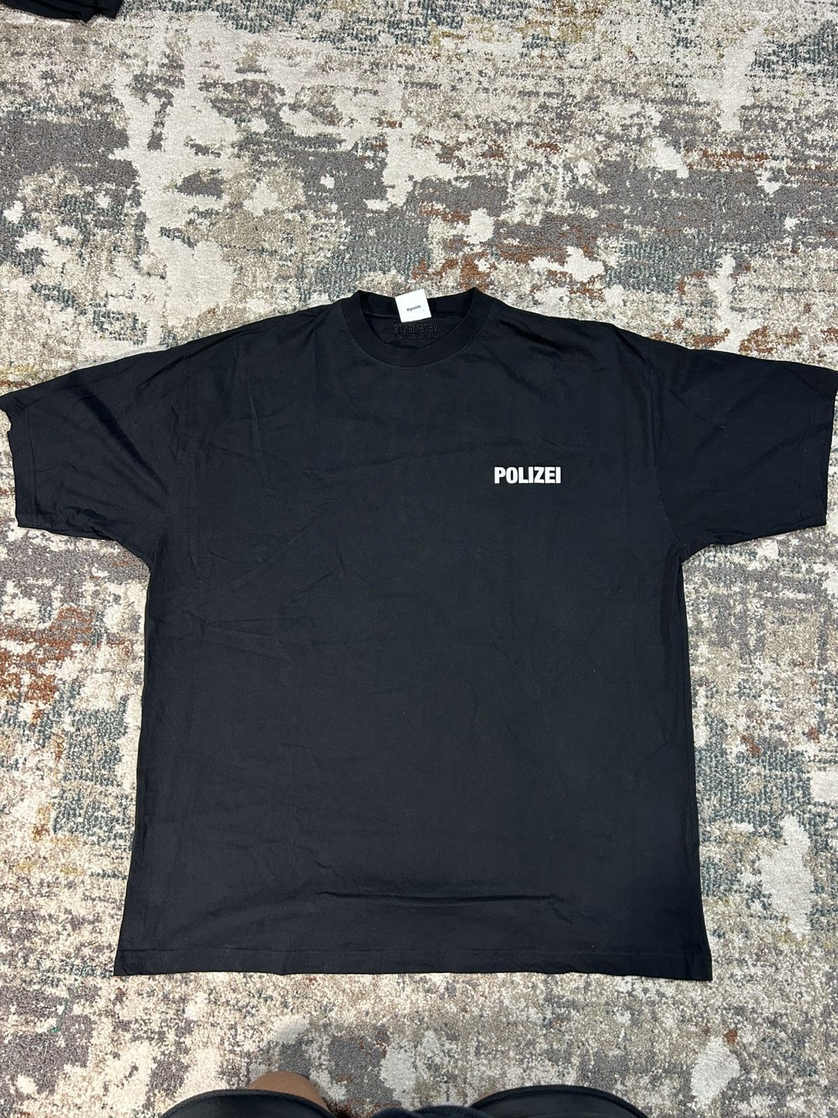 Vetements Vetements Polizei T-shirt Size US XL / EU 56 / 4 - 1 Thumbnail