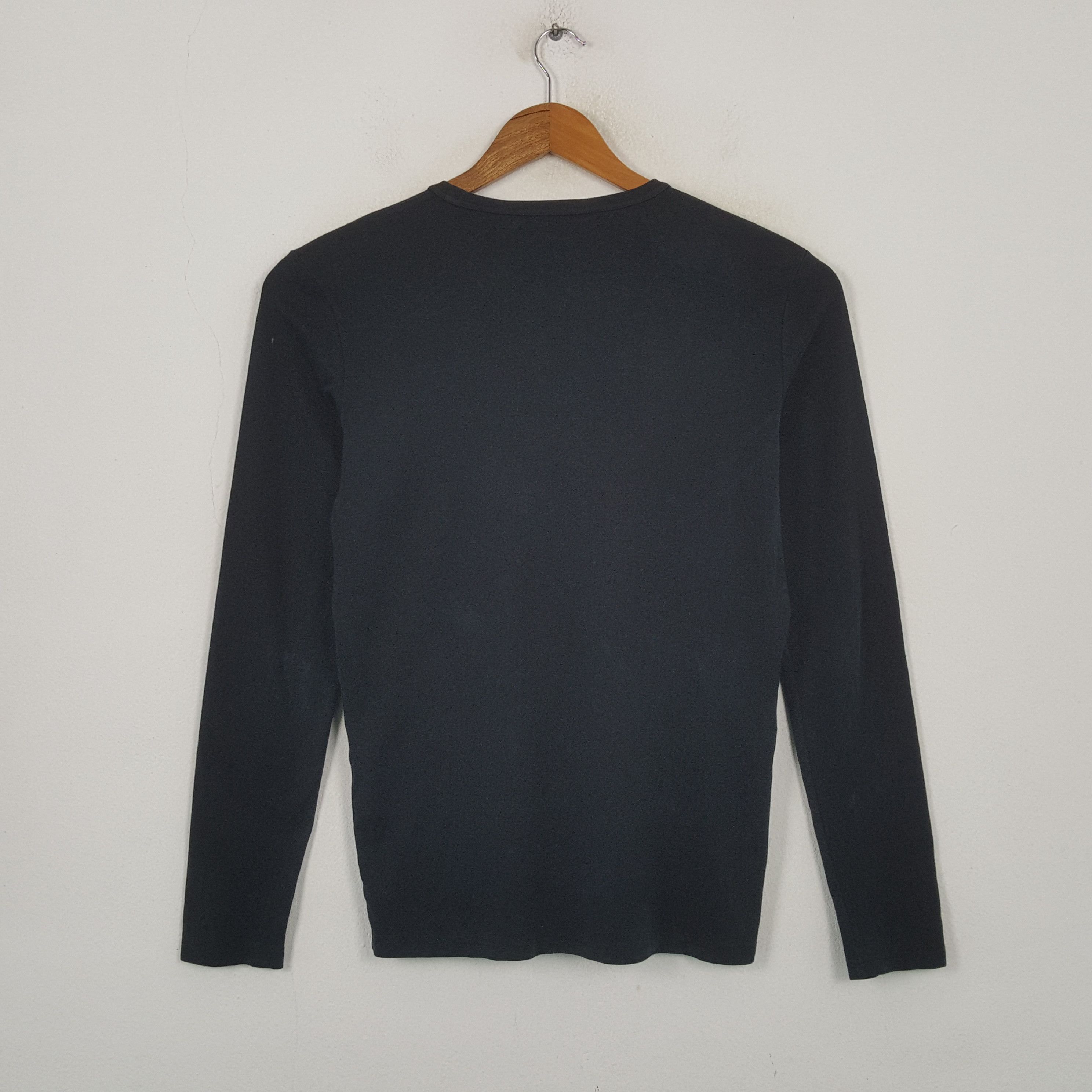 Prada Vintage Prada Luxury Fashion Brand Long Sleeve T-shirt RR13 Size US M / EU 48-50 / 2 - 3 Thumbnail
