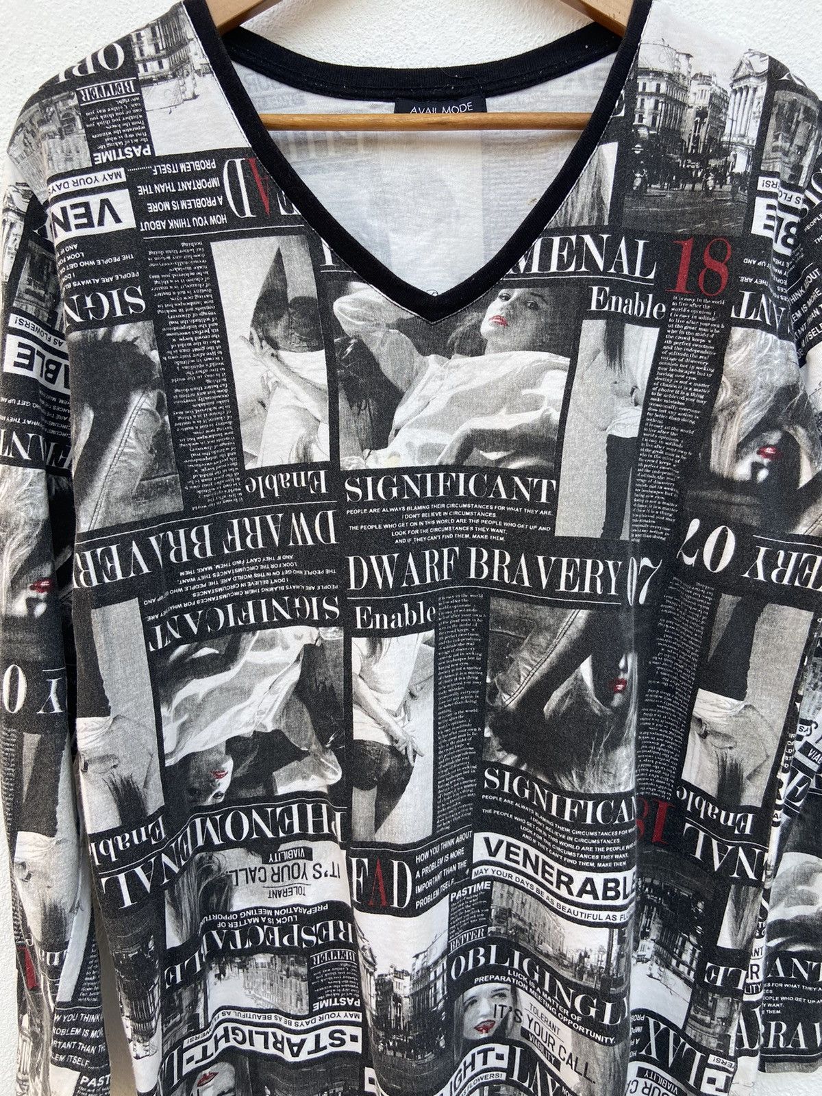 Beauty Beast 🔥 Avail Mode t shirt sexy girl Hysteric Glamour Size US M / EU 48-50 / 2 - 6 Thumbnail