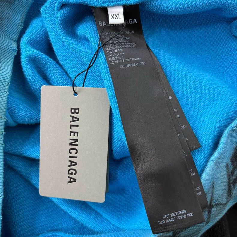 Balenciaga Balenciaga Blue Manchester United mud stain damaged zipper Size US XXL / EU 58 / 5 - 4 Thumbnail