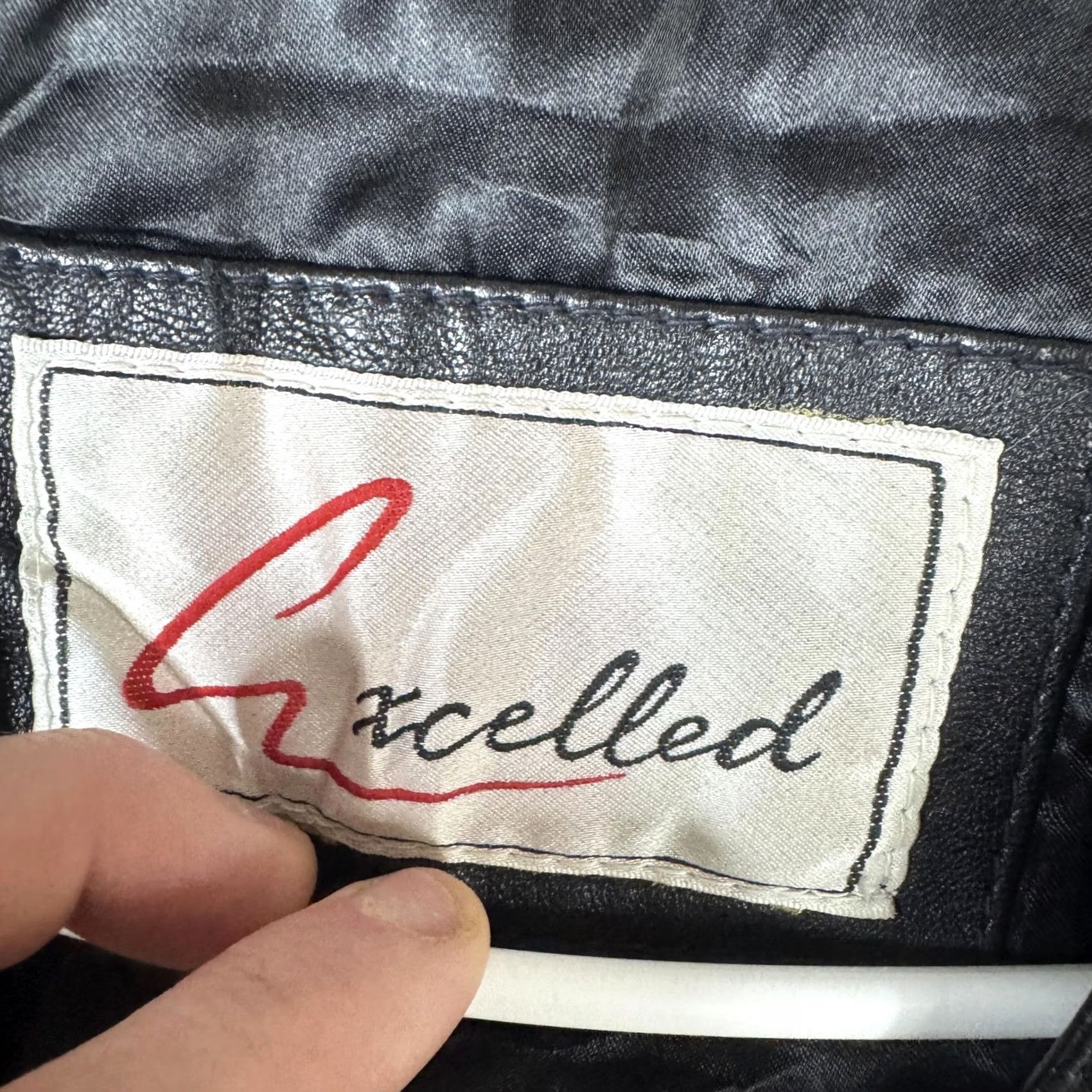 Vintage Excelled Vest Womens Medium Black Leather Snap Front Pockets Biker Moto Size M / US 6-8 / IT 42-44 - 5 Thumbnail