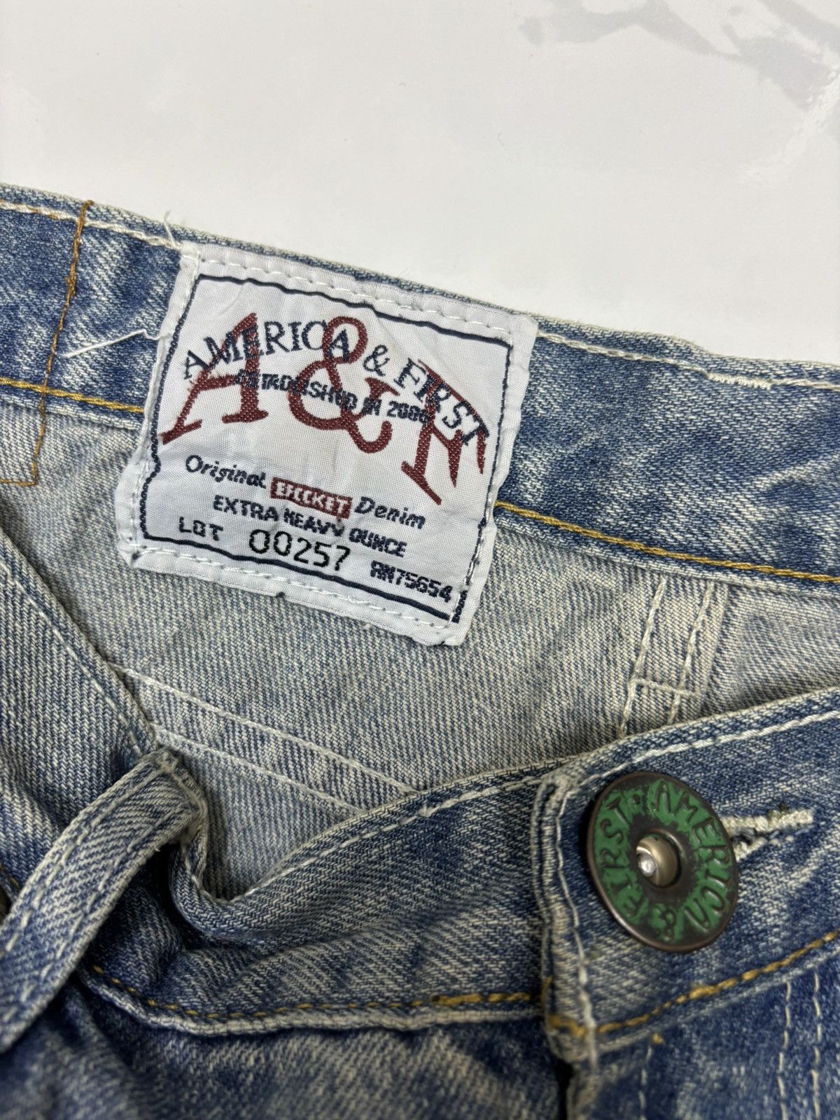 Acne Studios BAGGY FLARE DISTRESS PAINTER JEANS ABERCROMBIE & FITCH STYLE Size US 35 - 11 Thumbnail