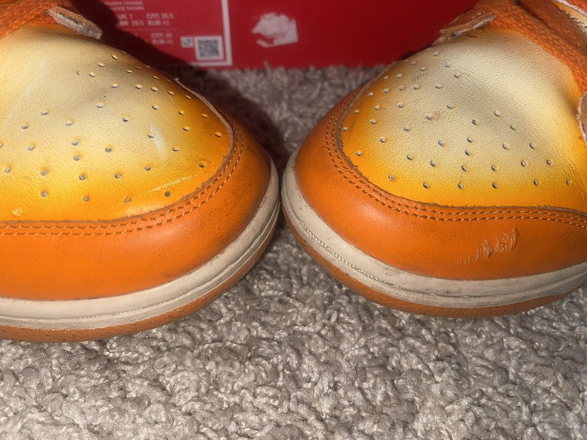 Nike WMNS NIKE DUNK LOW MAGMA Size US 9.5 / IT 39.5 - 6 Thumbnail