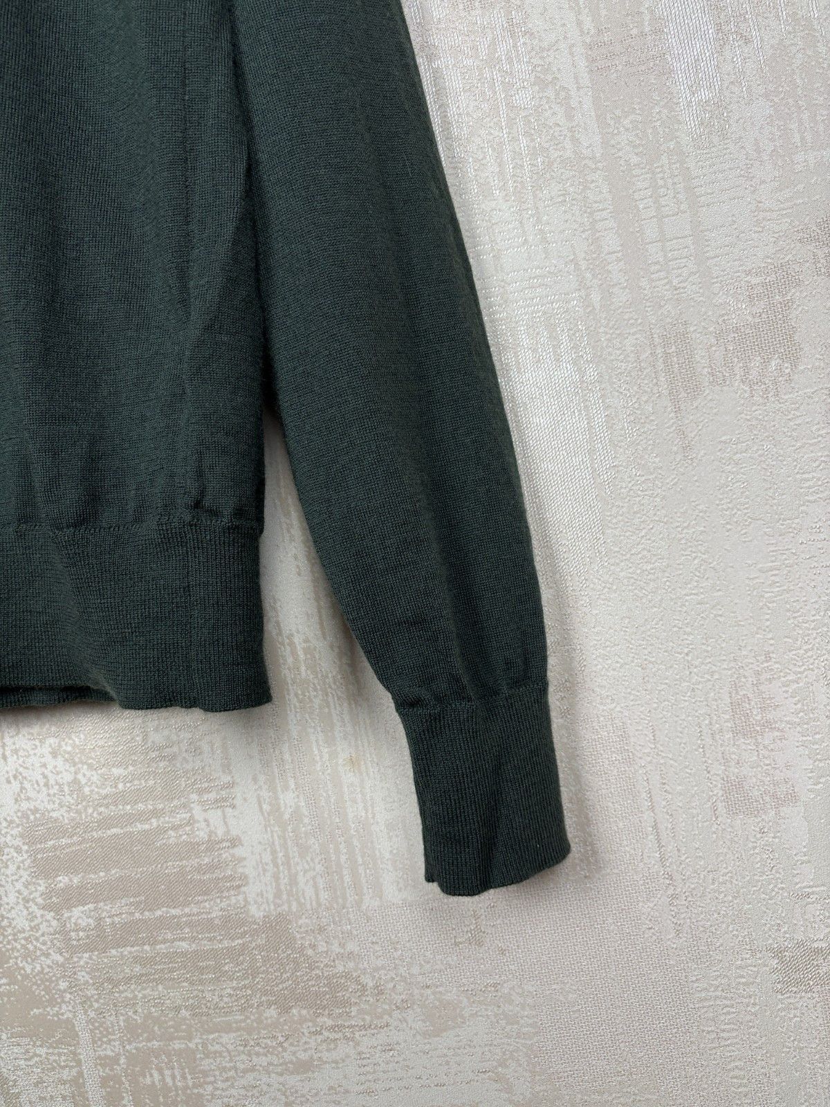 Uniqlo Uniqlo Crew Neck Wool Pullover Sweater Jumper Size US M / EU 48-50 / 2 - 5 Thumbnail