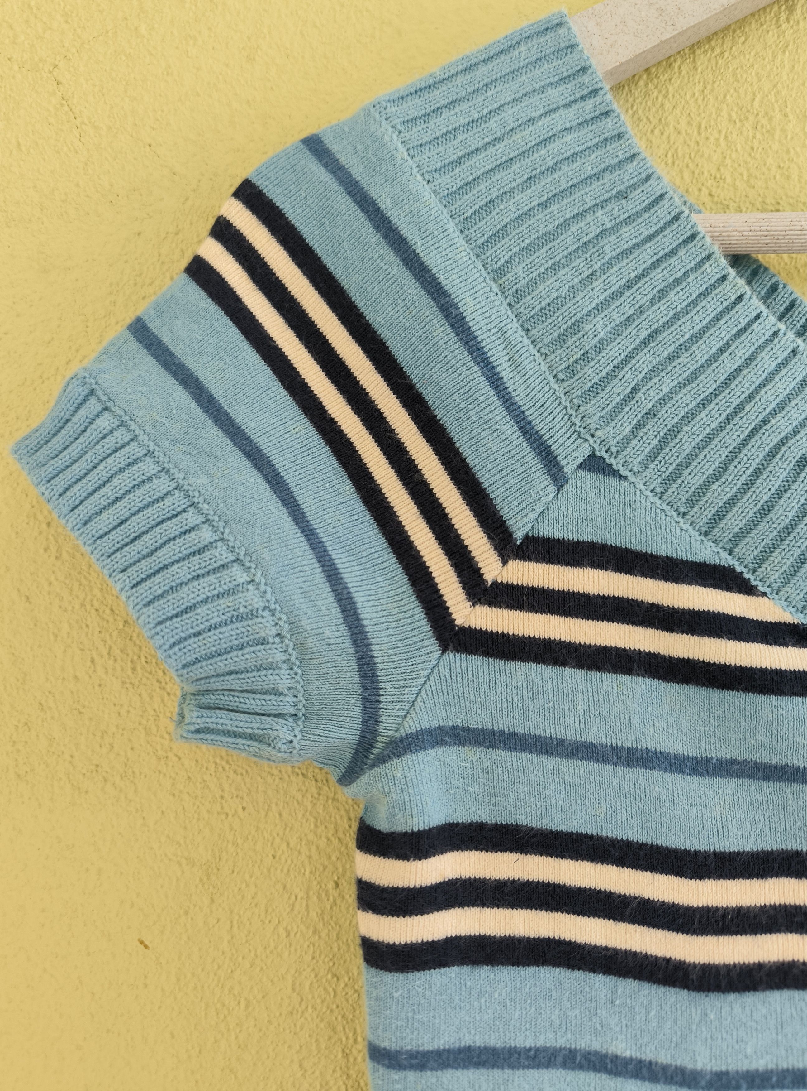 Burberry BURBERRY Blue Label striped v-neck short sleeve sweatshirt Size M / US 6-8 / IT 42-44 - 5 Thumbnail