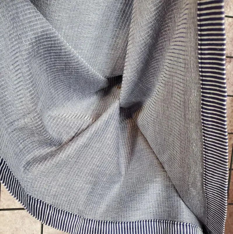 Dior Dior Summer Navy Blue Cotton Skirt . Size 23" - 5 Thumbnail