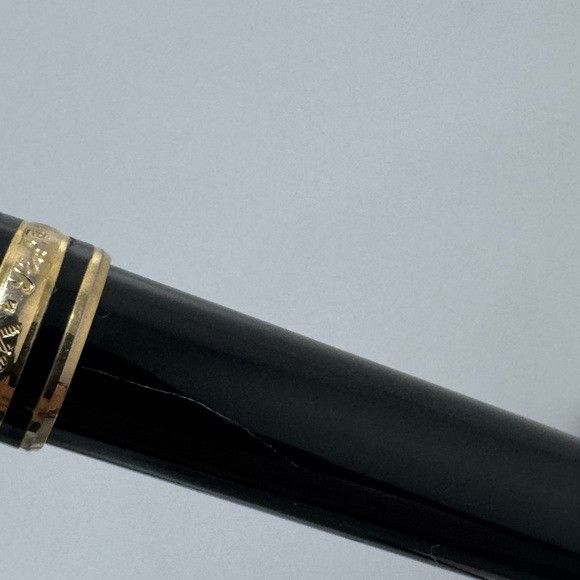 Montblanc Montblanc Meisterstück Classique Ballpoint Pen Black Gold Size ONE SIZE - 4 Thumbnail