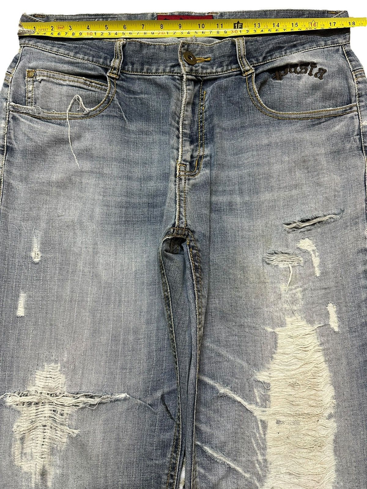 Japanese Brand Vintage Japanese Brand Faded Wash Destroy Distressed Jeans Size US 35 - 11 Thumbnail