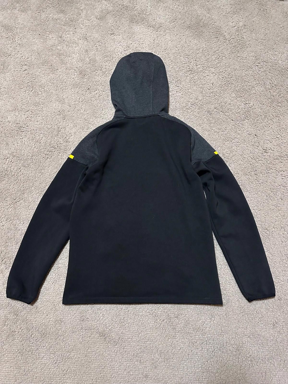 Puma Borussia Dortmund Puma Casuals Hooded Jacket Sz M Size US M / EU 48-50 / 2 - 6 Thumbnail