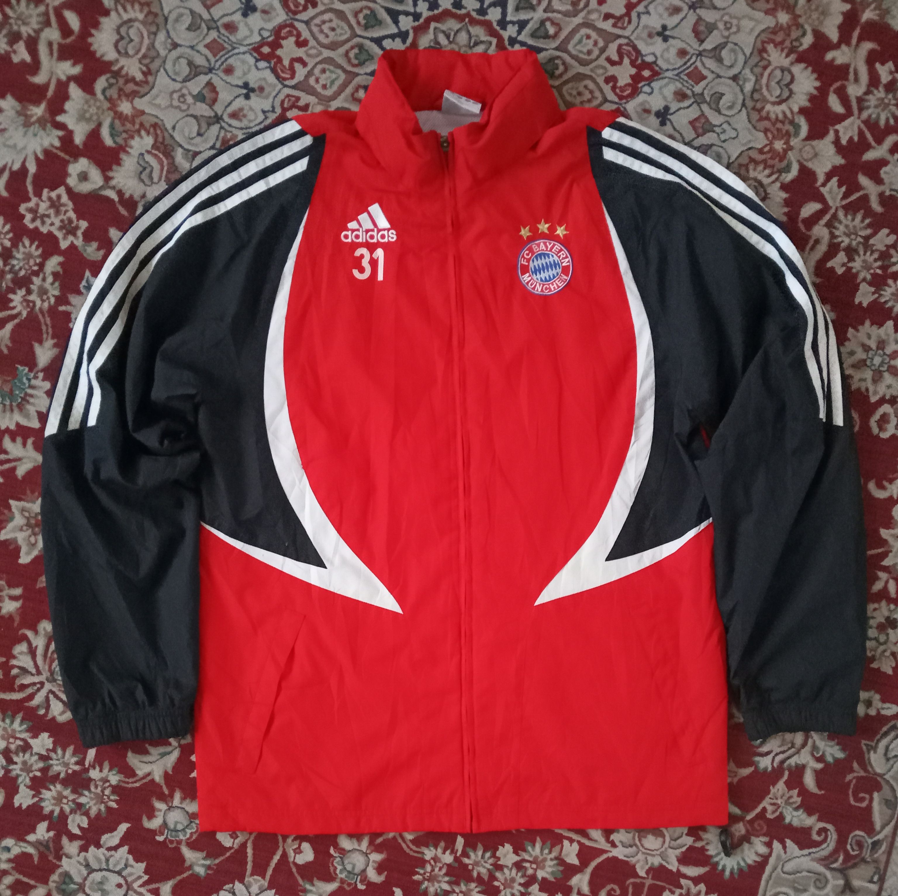 Vintage Bayern Munich 07/08 #31 Zipped Jacket With Hoodie