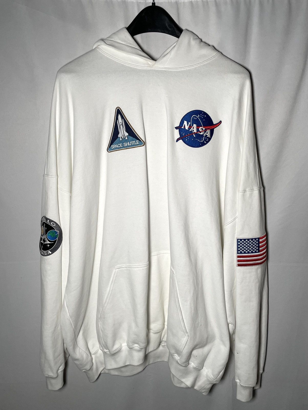 M★セール★ユニセックスBALENCIAGA★NASAスペースフーディ Balenciaga Nasa | Grailed