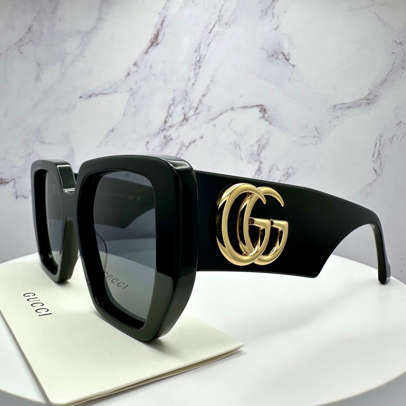 Gucci New GUCCI Sunglasses Black Gold Size ONE SIZE - 5 Thumbnail