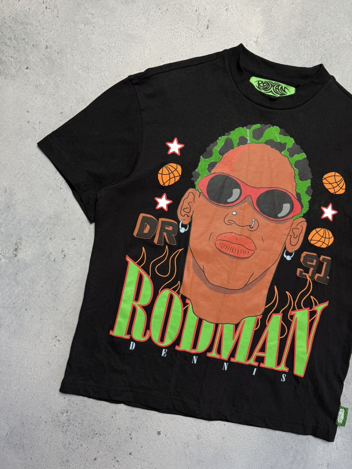 Bershka Dennis Rodman San Antonio Spurs Basketball Green Hair Tee Size US S / EU 44-46 / 1 - 2 Thumbnail