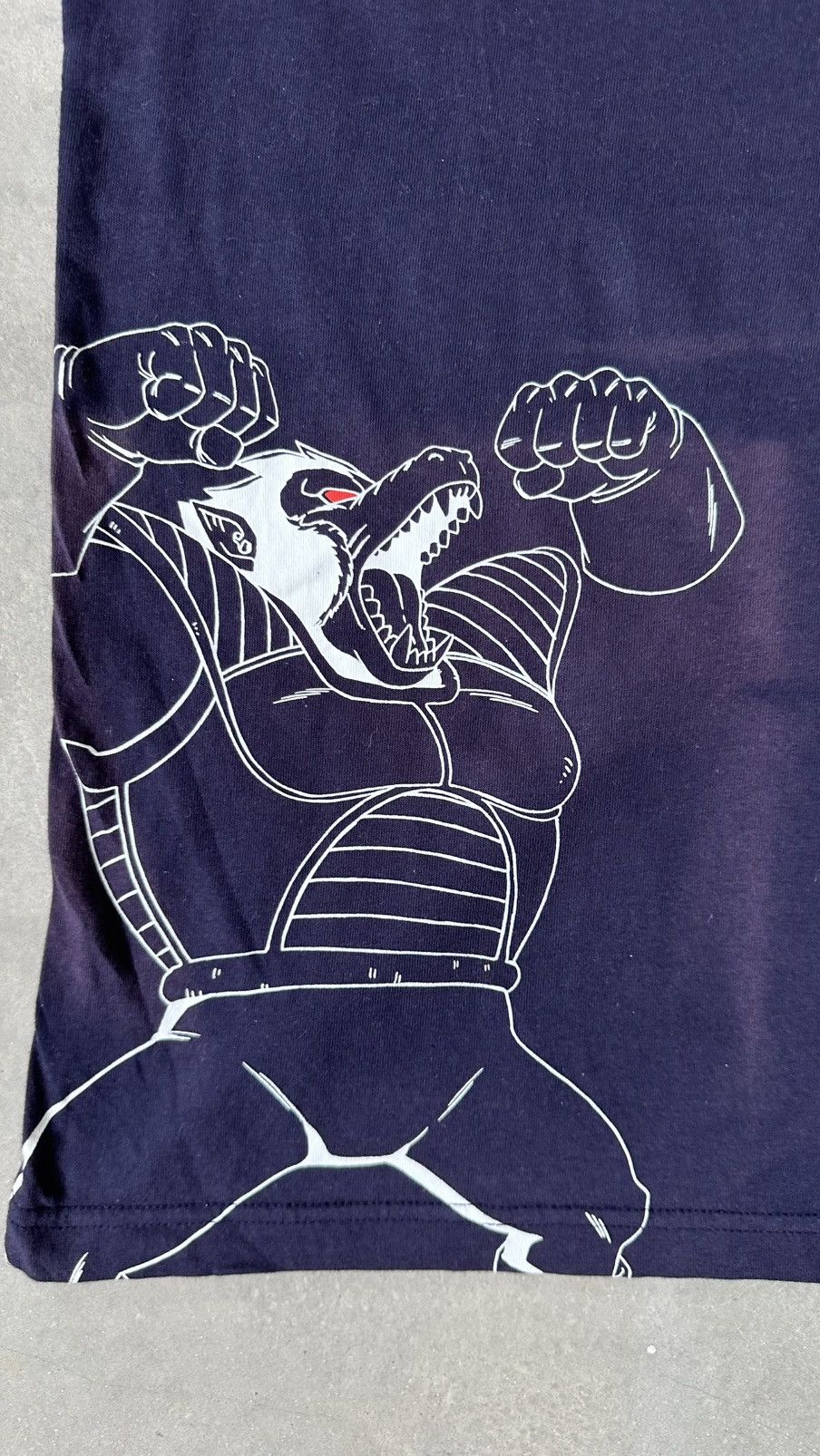 Uniqlo WELL FADED UNIQLO X DRAGONBALL TEE Size US M / EU 48-50 / 2 - 2 Thumbnail