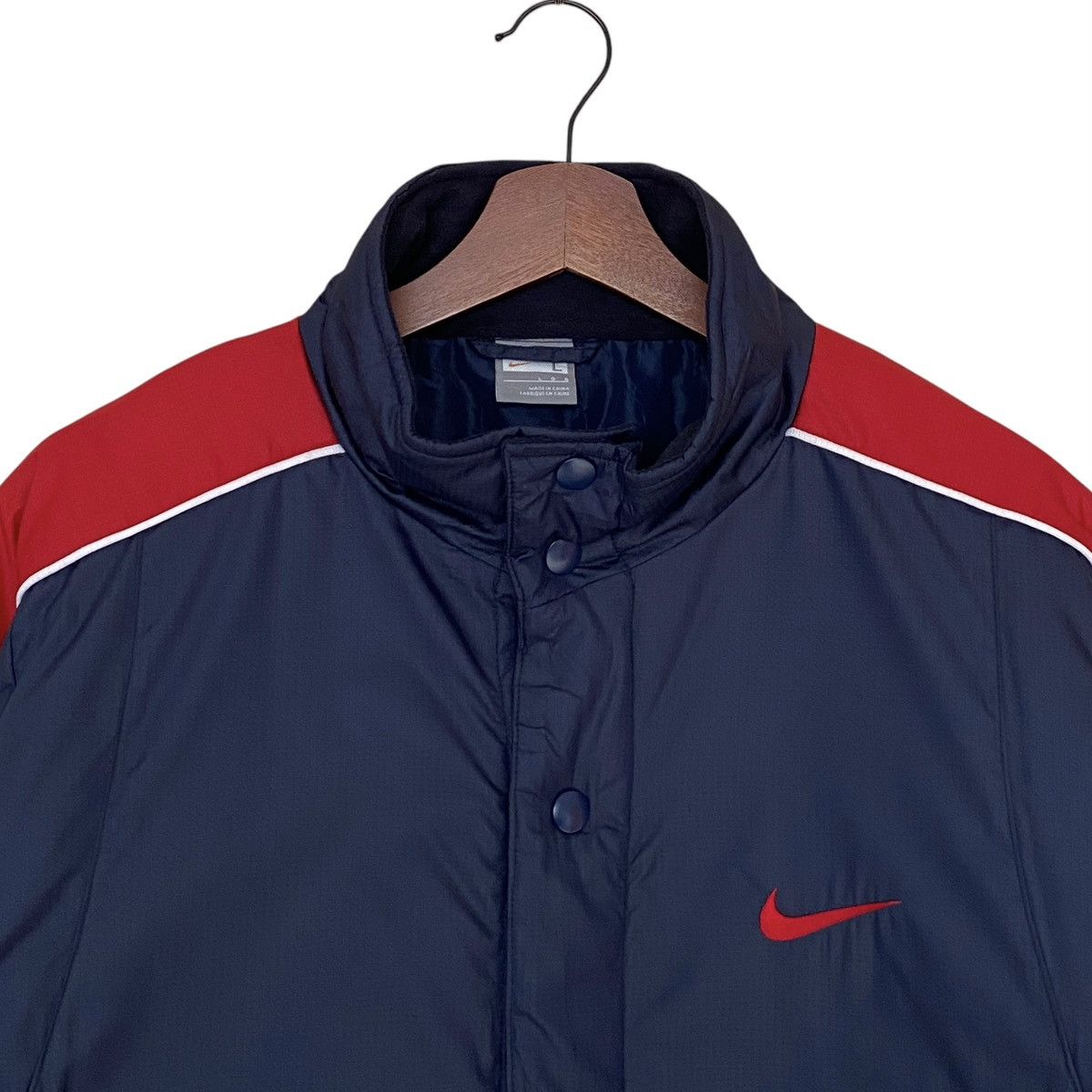 Vintage Vintage Brand Nike Big Logo Jacket 1990s Size US L / EU 52-54 / 3 - 7 Thumbnail