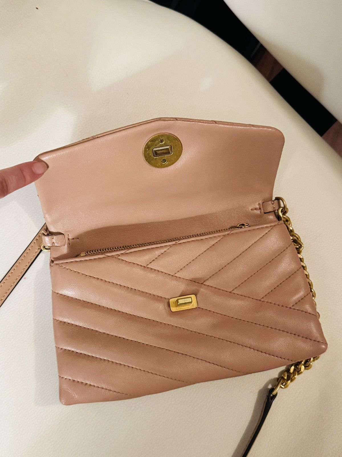 Tory Burch Tory Burch Kira Chevron Quilted Chain in pink leather bag Size ONE SIZE - 11 Thumbnail