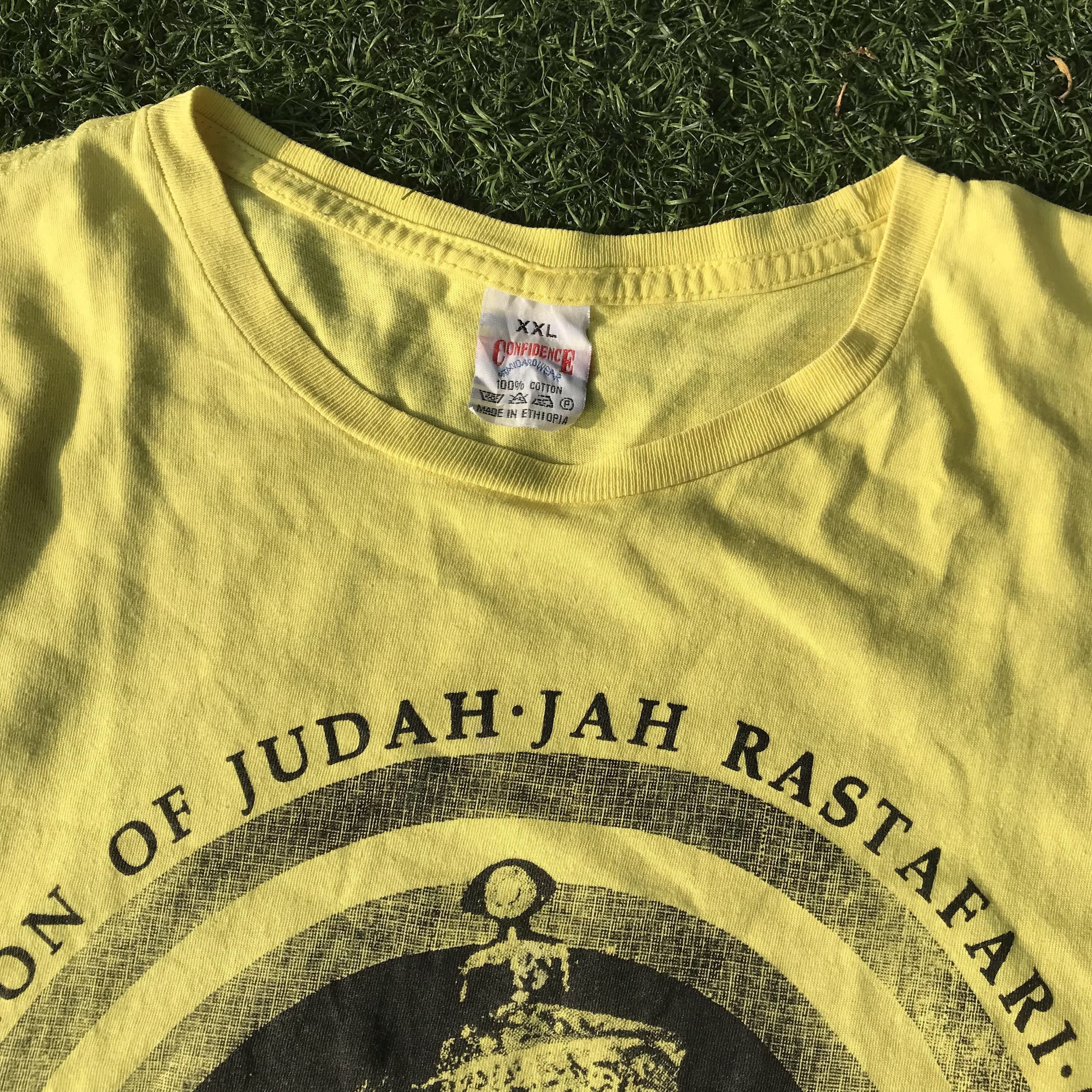 Vintage Vintage Tshirt Haile Selassie Lion of Judah Jah Rastafari Size US L / EU 52-54 / 3 - 3 Thumbnail
