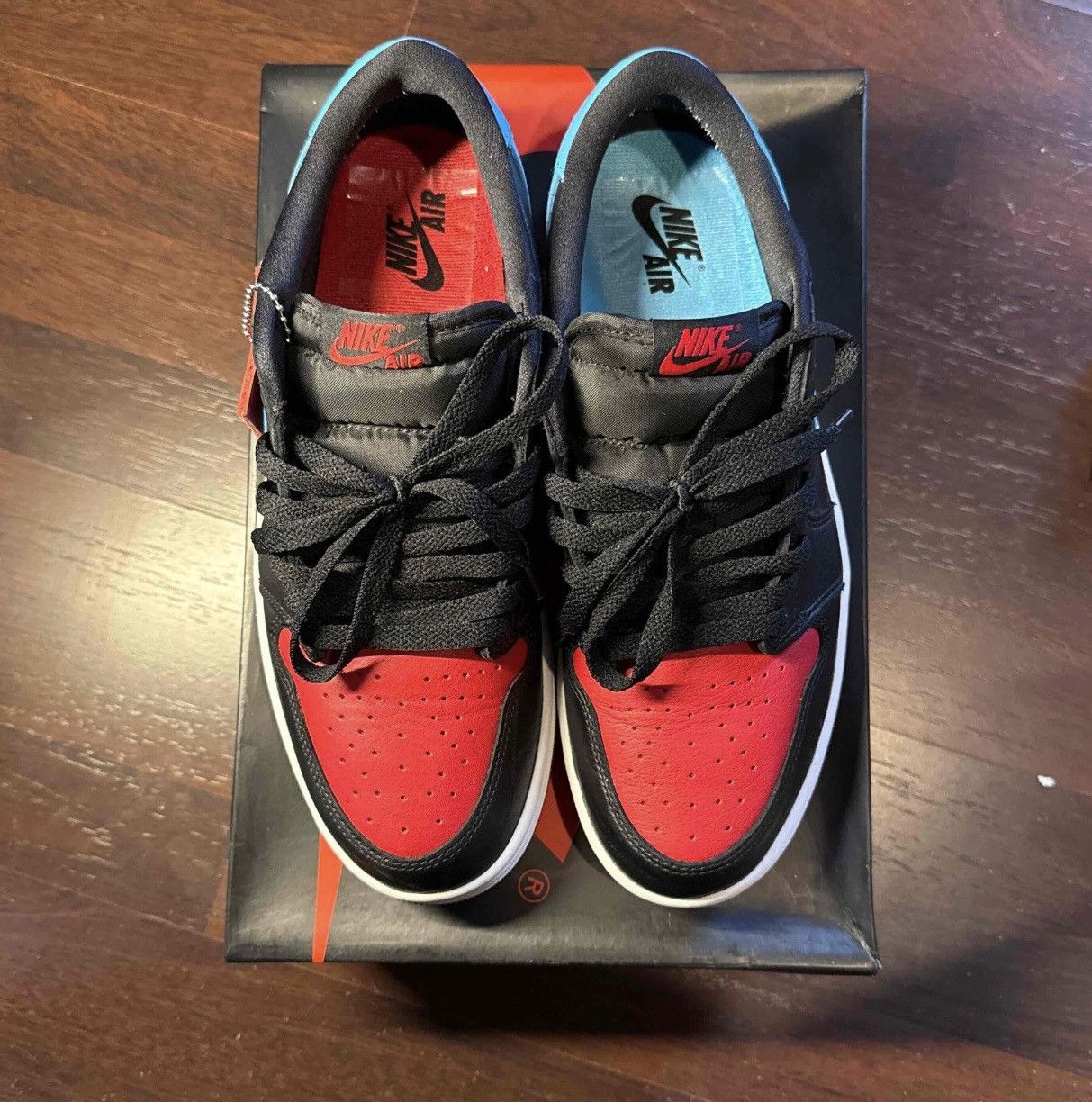 Jordan Brand WMNS Jordan 1 Retro Low OG NC to Chi CZ0775-046 Black 2023 Size US 11 / IT 41 - 3 Thumbnail