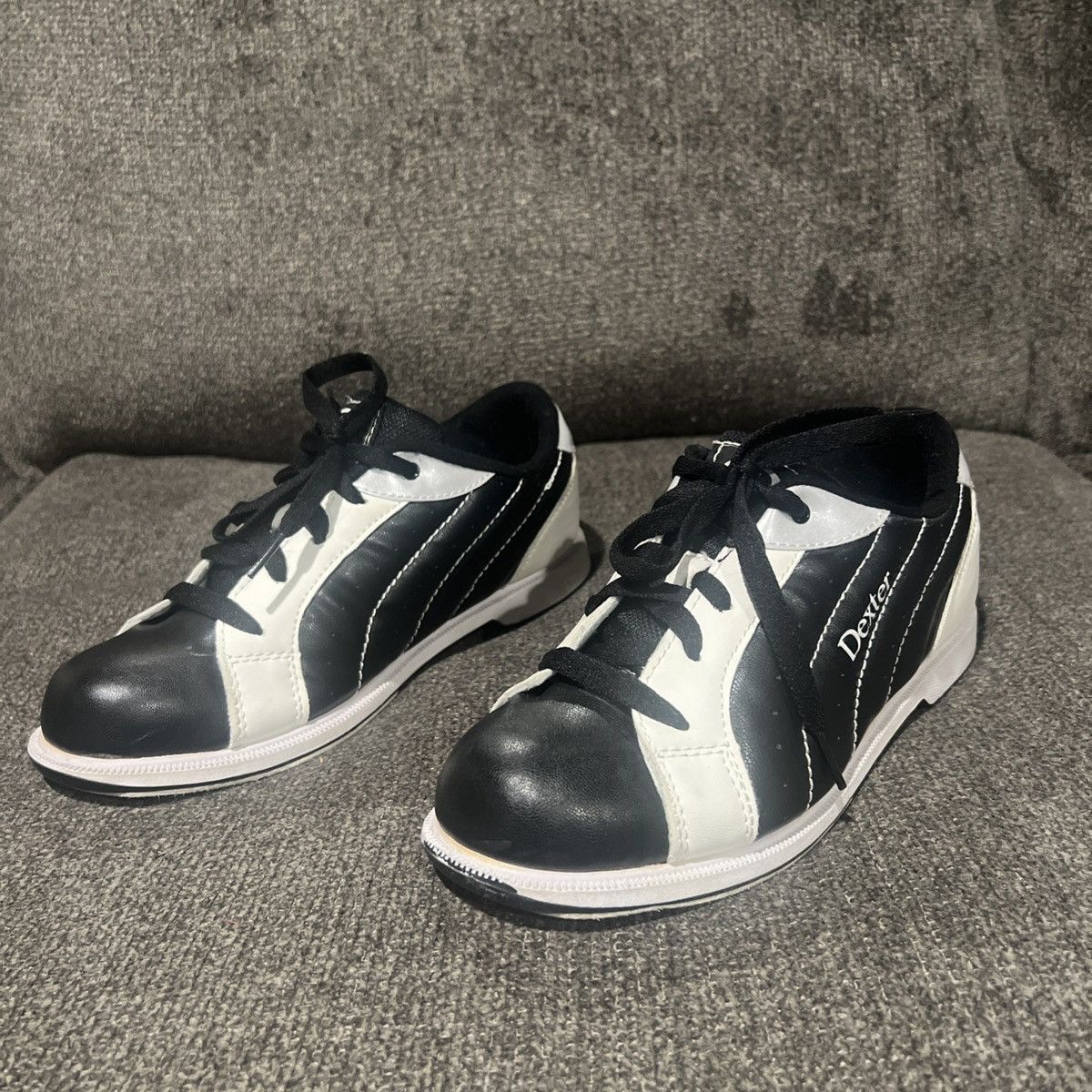 Dexter Shoe Company Dexter Bowling Showing Size US 9 / IT 39 - 1 Thumbnail