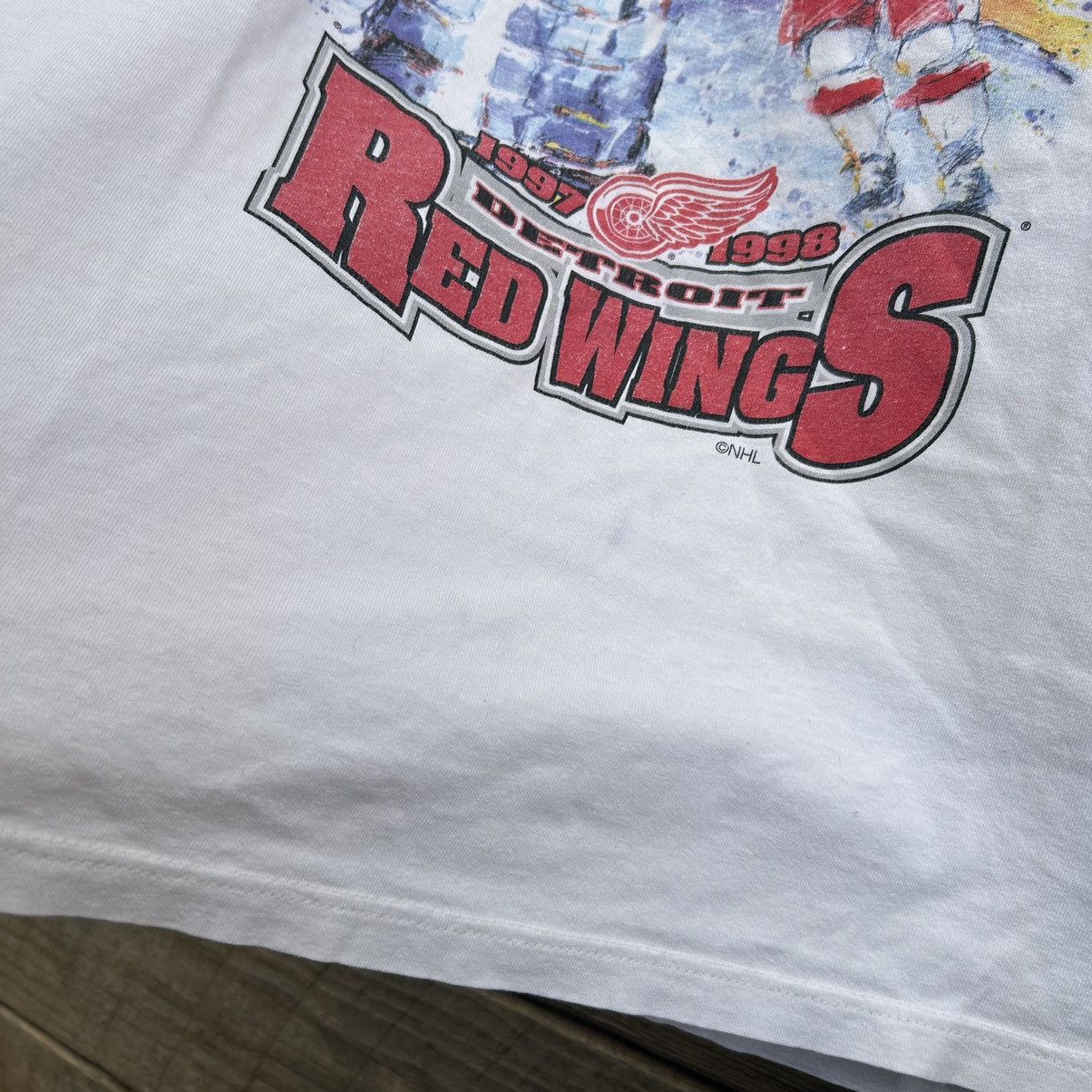 NHL Vintage 1998 Detroit Red Wings Stanley Cup Champs T Shirt Size US M / EU 48-50 / 2 - 4 Thumbnail
