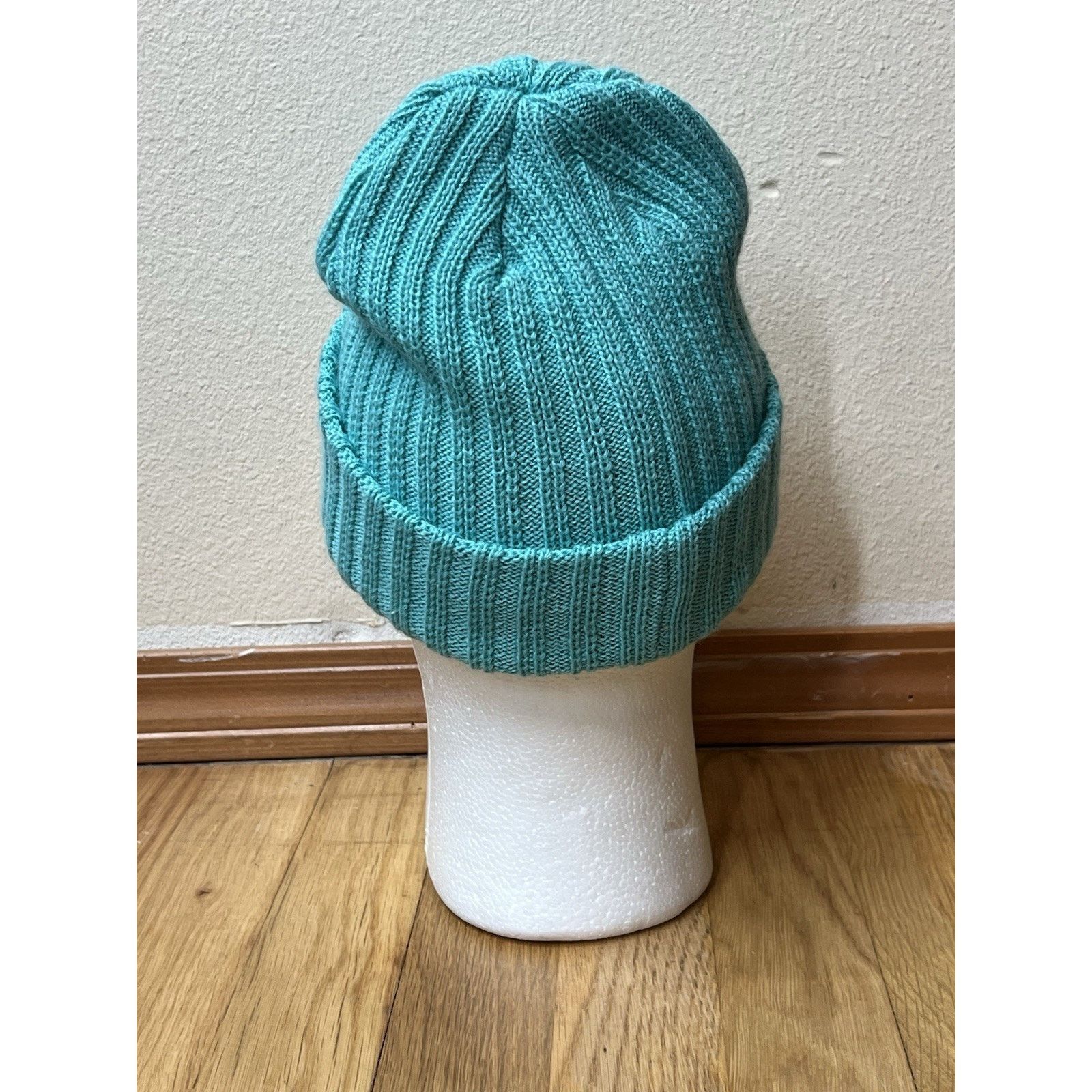 Nike Nike Beanie Knit Turquoise One Size 922172-392 Adult Women's Size ONE SIZE - 2 Thumbnail