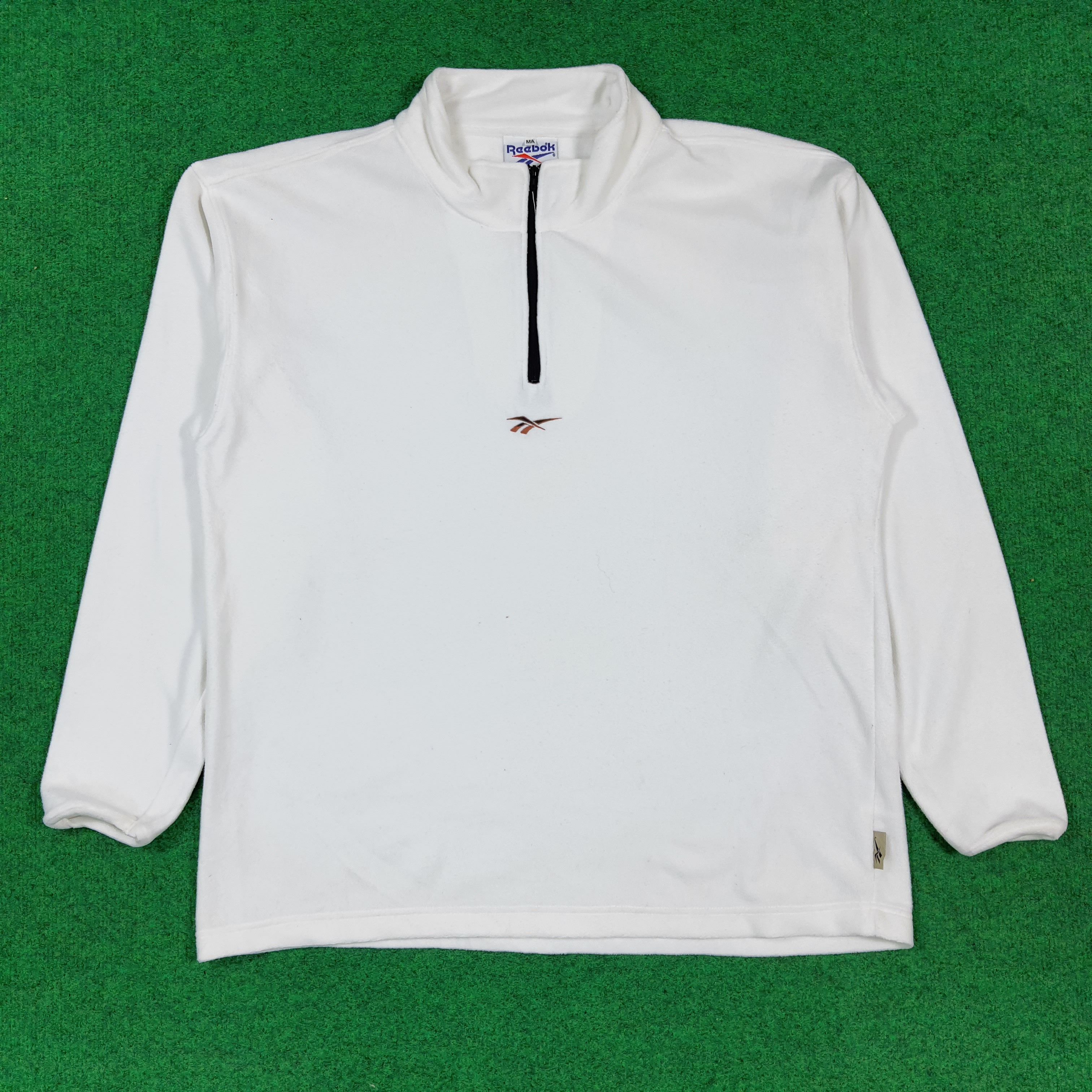 Reebok Vintage Reebok Sportswear Half Zipper Sweatshirt C303N17 Size US L / EU 52-54 / 3 - 1 Thumbnail