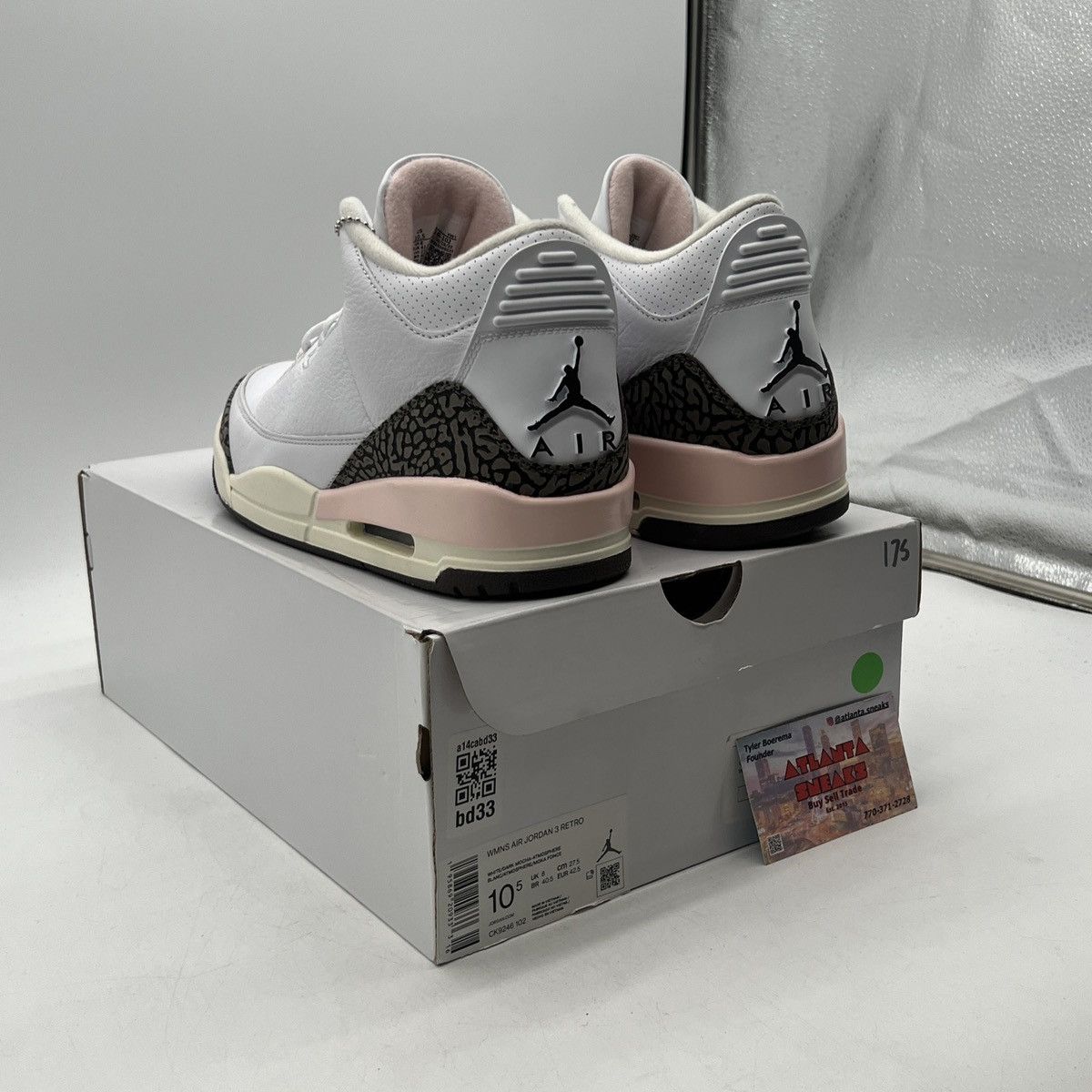 Jordan Brand Wmns air Jordan 3 Neapolitan Size US 10.5 / IT 40.5 - 4 Thumbnail