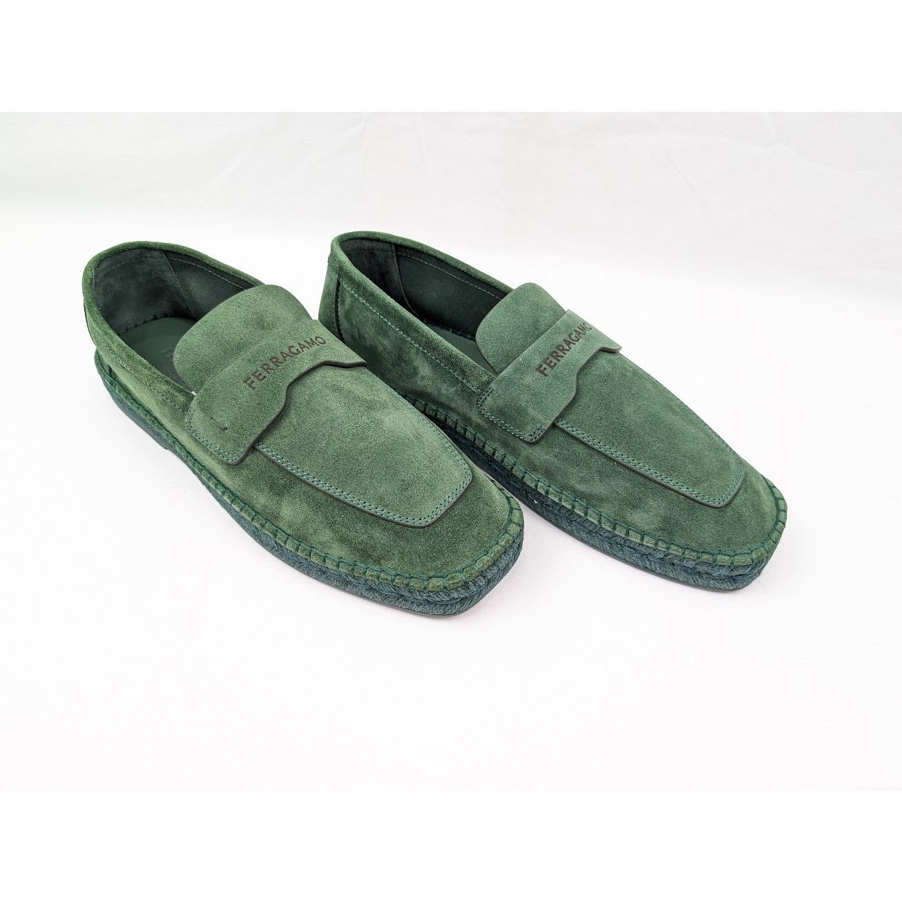 Salvatore Ferragamo o1rshd1 Suede Calf Desco Loafers in Forest Green Size US 9 / EU 42 - 14 Thumbnail