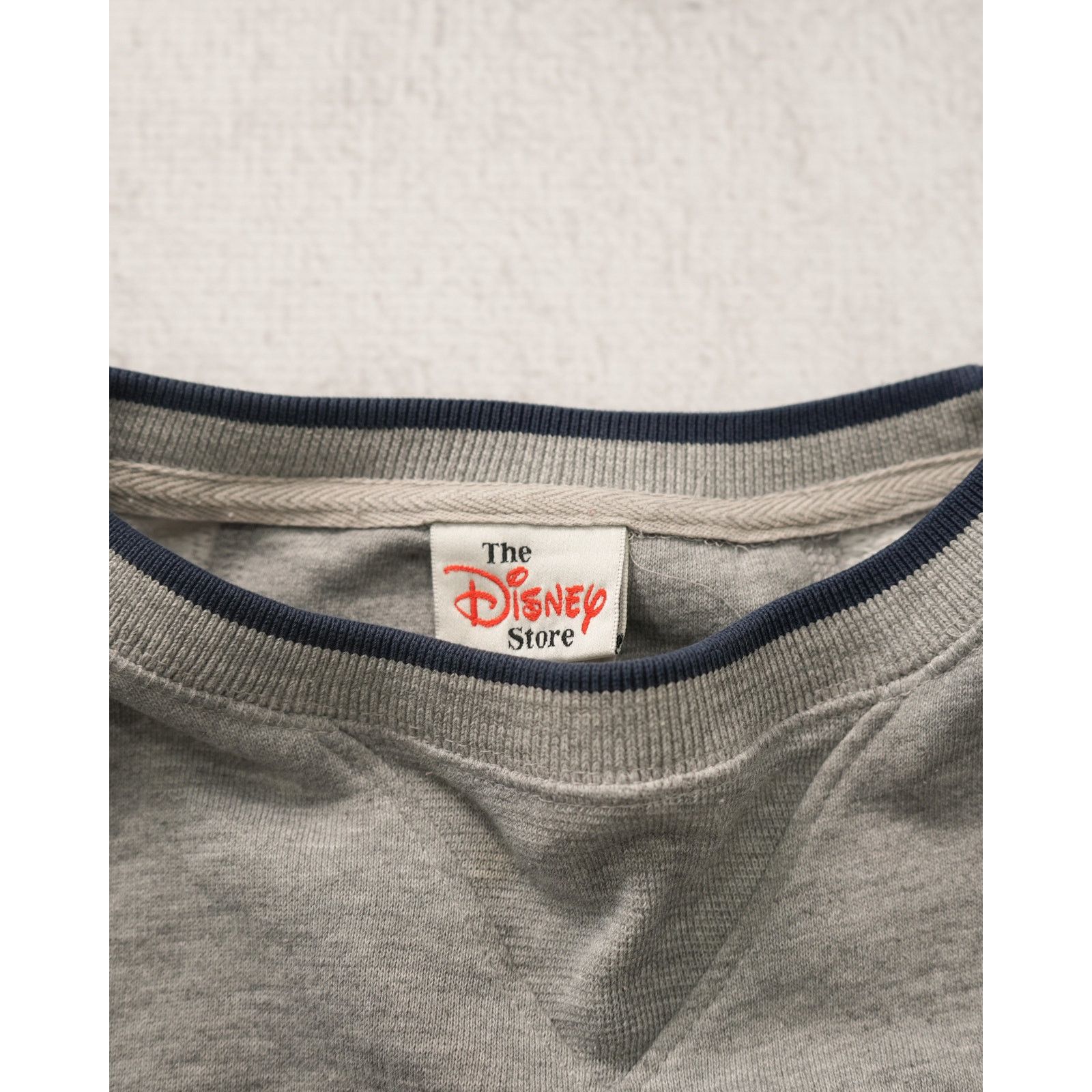 Disney Vintage 90s Disney Grey Crewneck Sweatshirt - Men's Medium Size US M / EU 48-50 / 2 - 3 Thumbnail