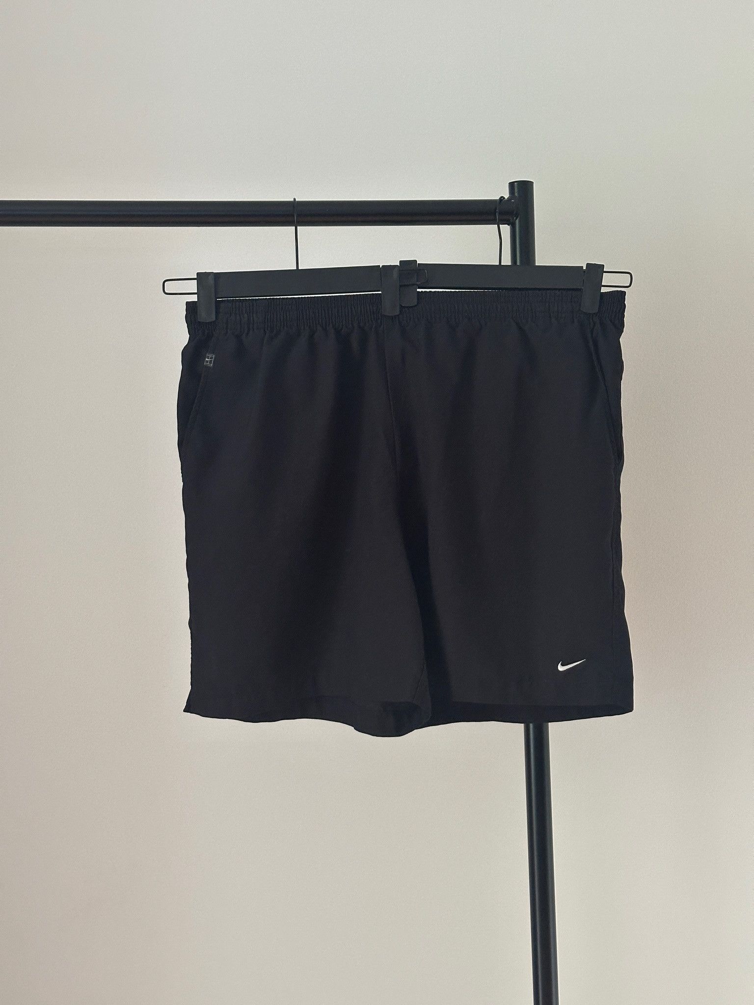 Nike × Vintage Vintage Y2K Nike Court Tennis Shorts Size US 36 / EU 52 - 1 Thumbnail