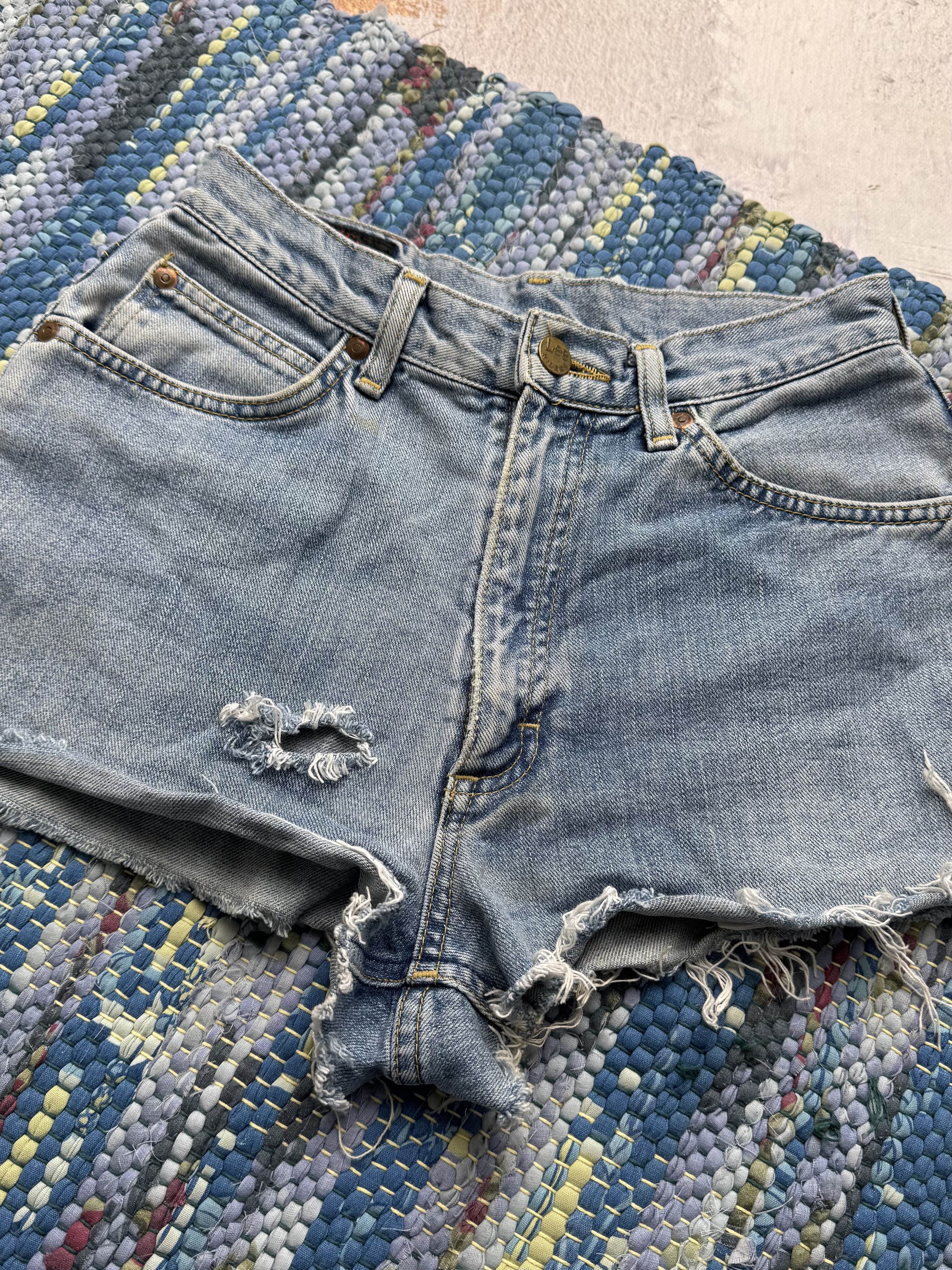 Vintage Vintage Denim Mini Shorts D15 Size 27" / US 4 / IT 40 - 2 Thumbnail