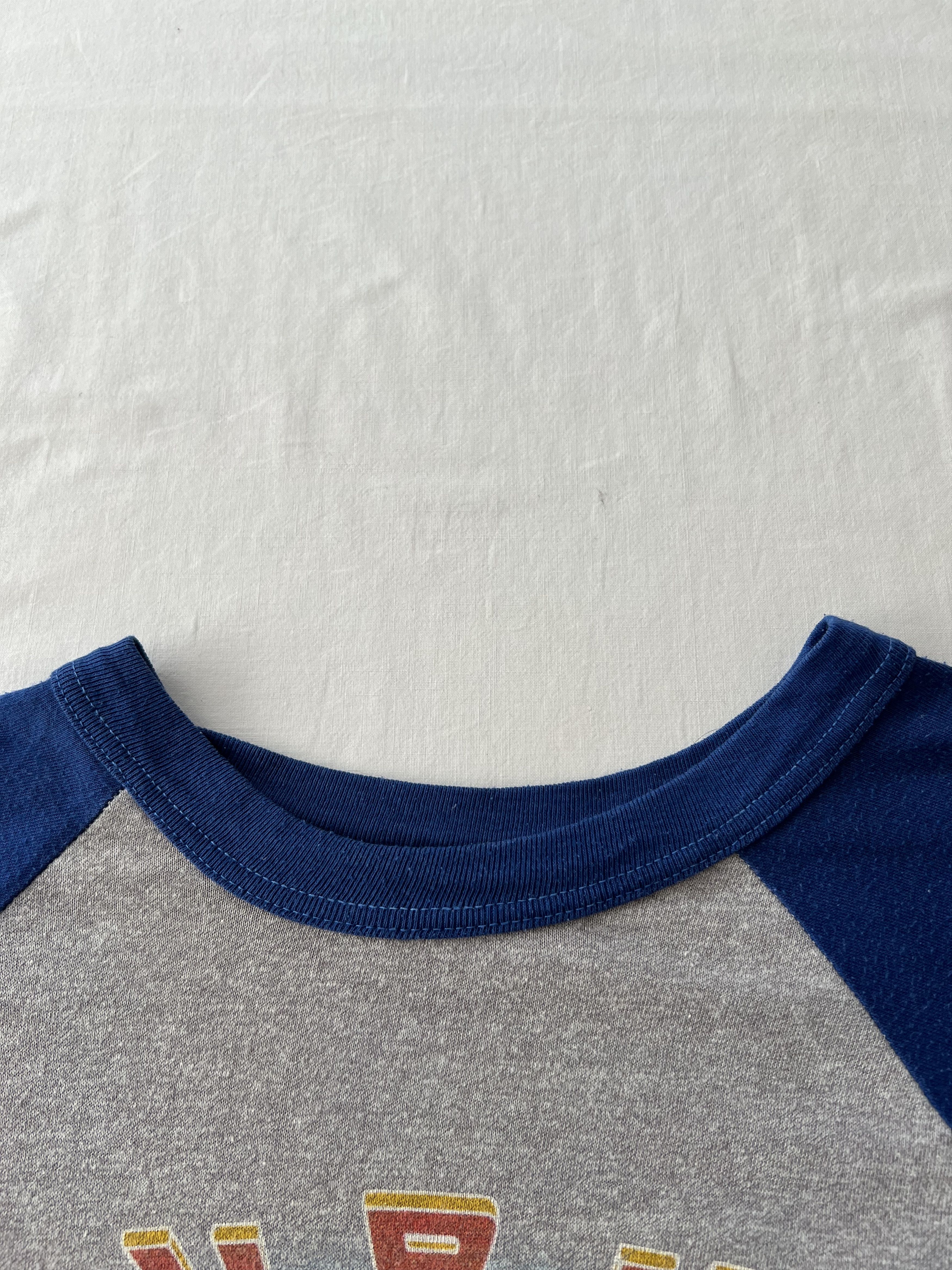 Band Tees Vintage 1983 Journey Frontiers Tour Raglan 3/4 Sleeve Tshirt Size US M / EU 48-50 / 2 - 9 Thumbnail