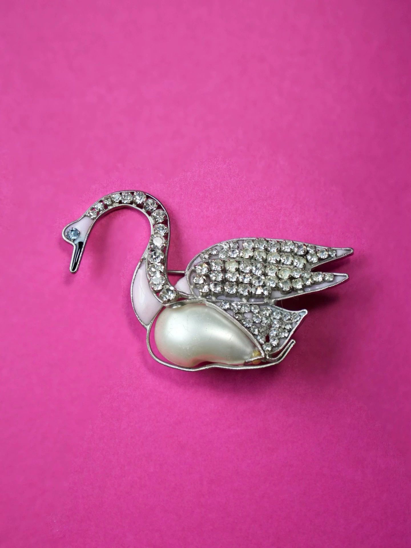 Other Gripoix 1960s French Swan Brooch - Pink Glass, Pearl Size ONE SIZE - 9 Thumbnail