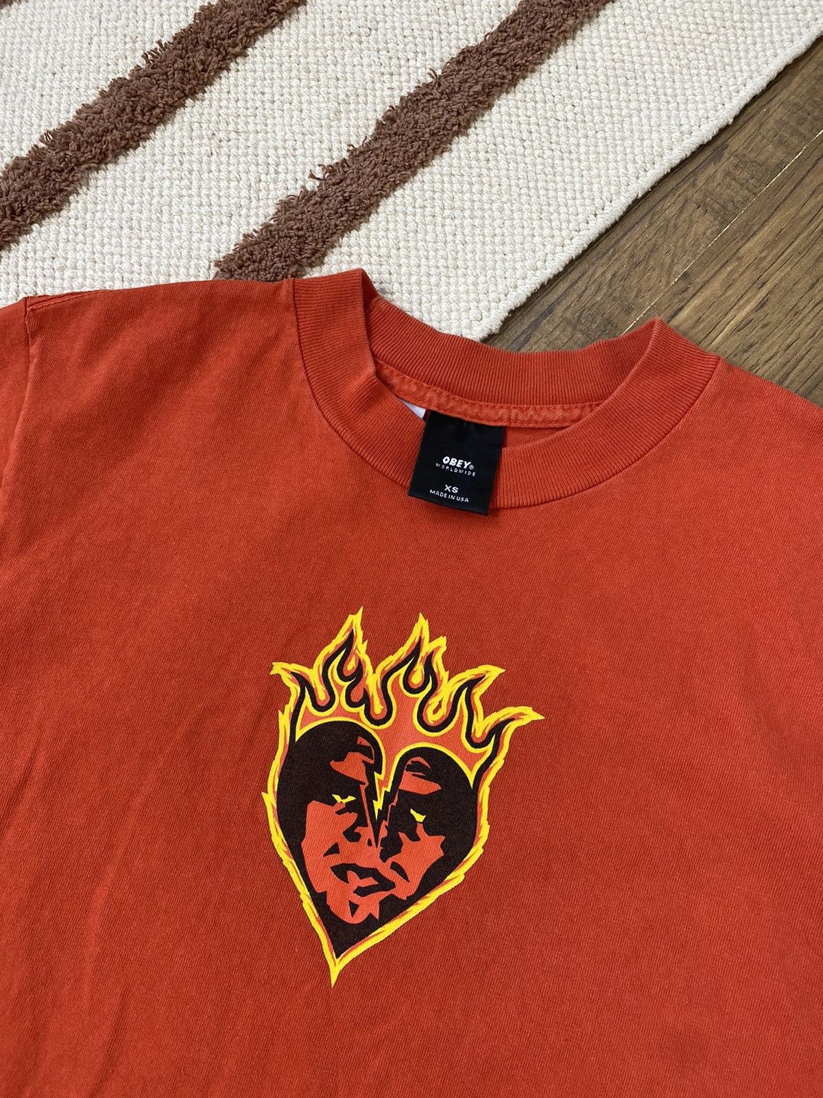 Obey ORANGE FIRE VINTAGE OBEY CROP TEE Size XS / US 0-2 / IT 36-38 - 2 Thumbnail