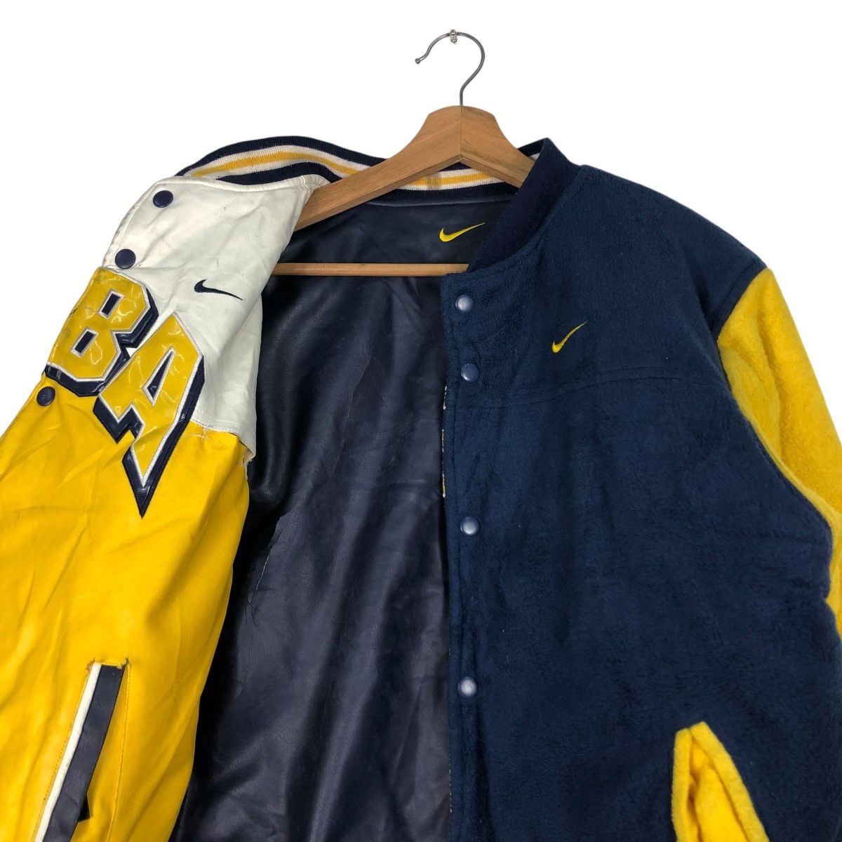NBA 🔥VINTAGE REVERSIBLE BOMBER JACKET NIKE NBA TEAM BIG LOGO Size US XL / EU 56 / 4 - 15 Thumbnail