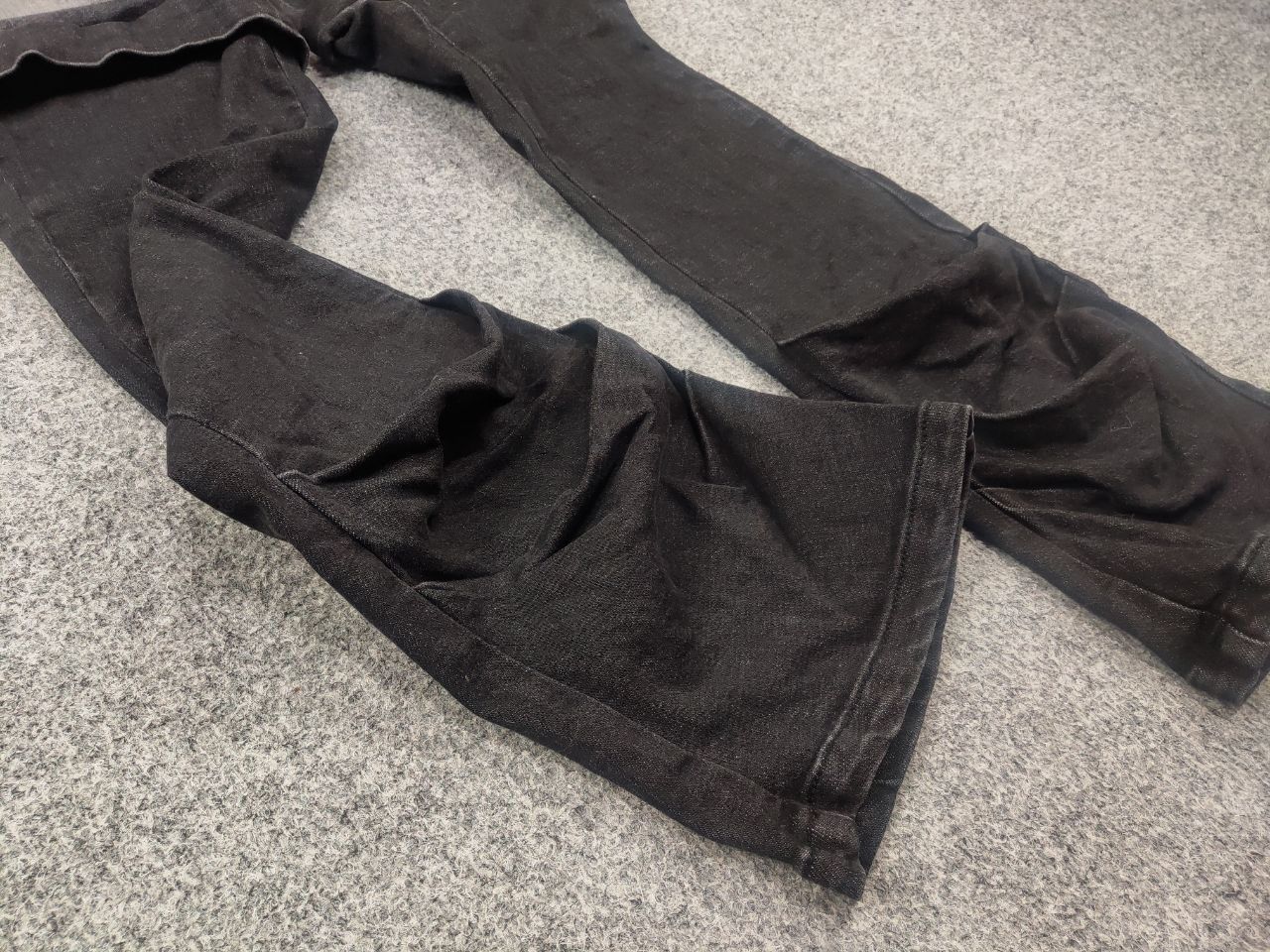 Le Grande Bleu (L.G.B.) 24ans Japan Design L.G.B. Silver Black Pocket Flared Jeans Size 26" / US 2 / IT 38 - 9 Thumbnail