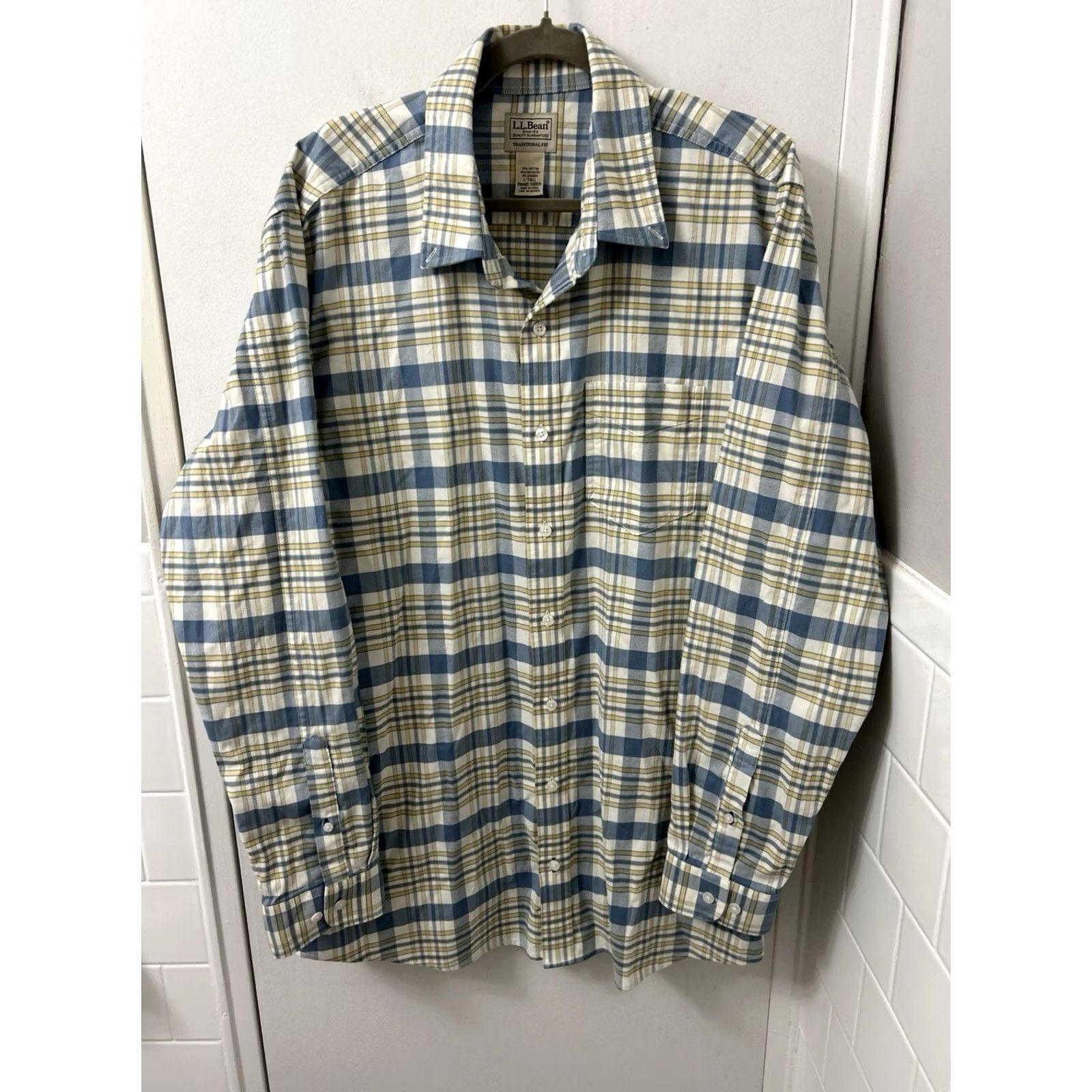Vintage LL Bean Comfort Stretch Oxford Shirt Mens L Tall Blue Plaid Traditional Button-Up Size US L / EU 52-54 / 3 - 2 Thumbnail