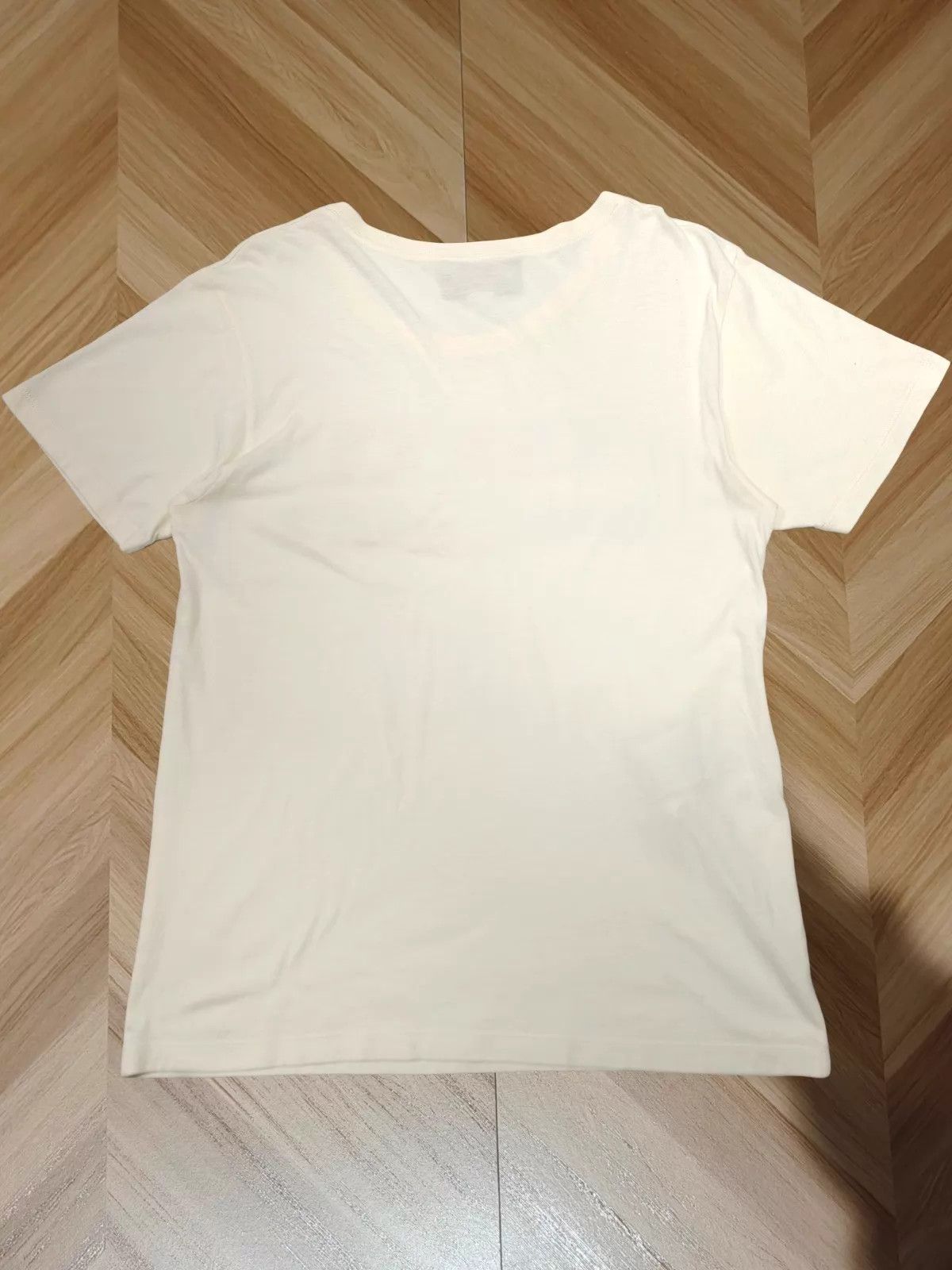 Gucci GUCCI XXS Sequin Logo Short Sleeve Tee Size XXS / US 00 / IT 34 - 2 Thumbnail