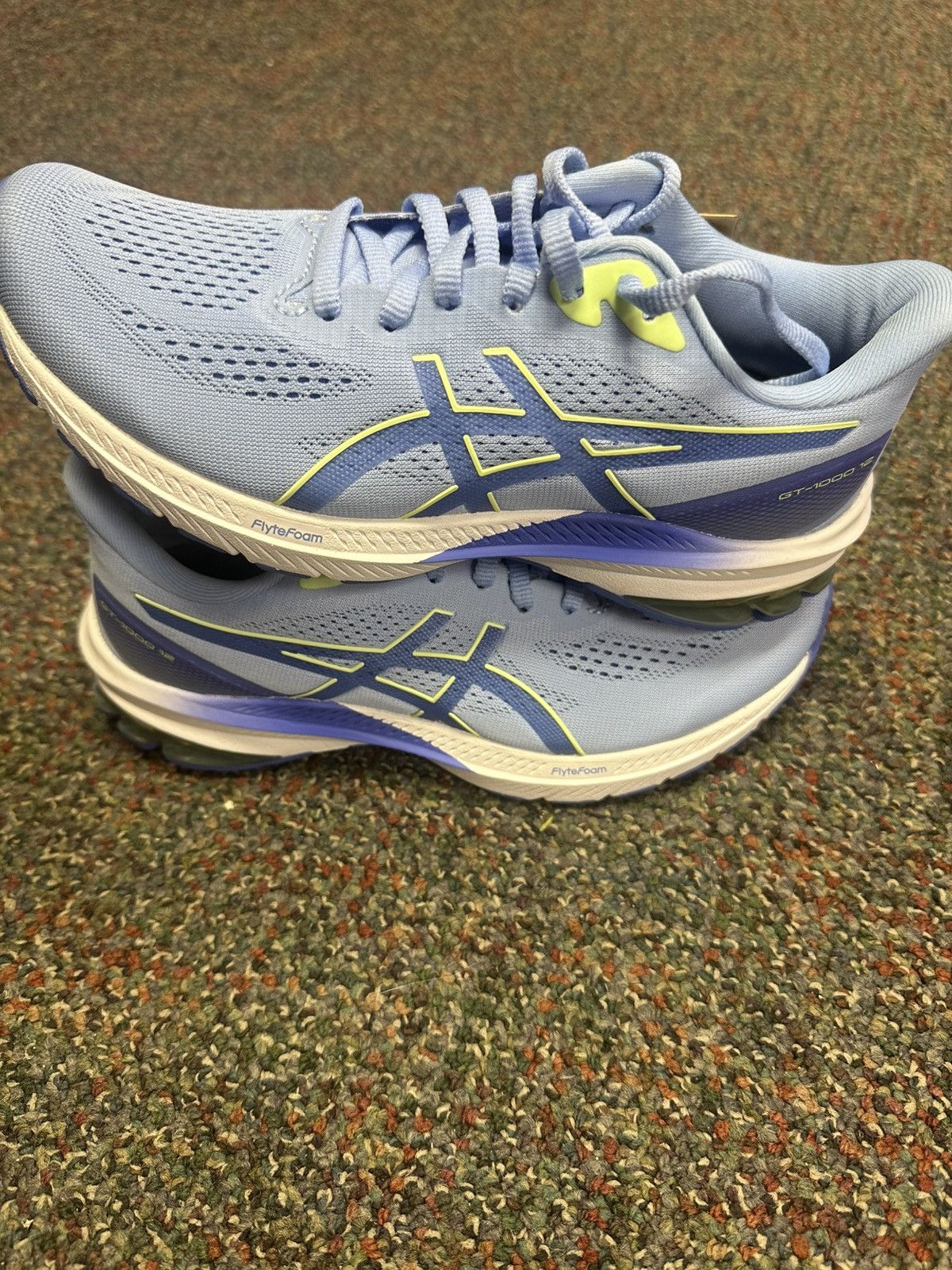 Asics ASICS GT-1000 12 **PRICE FLEXIBLE** Size US 6 / IT 36 - 1 Thumbnail