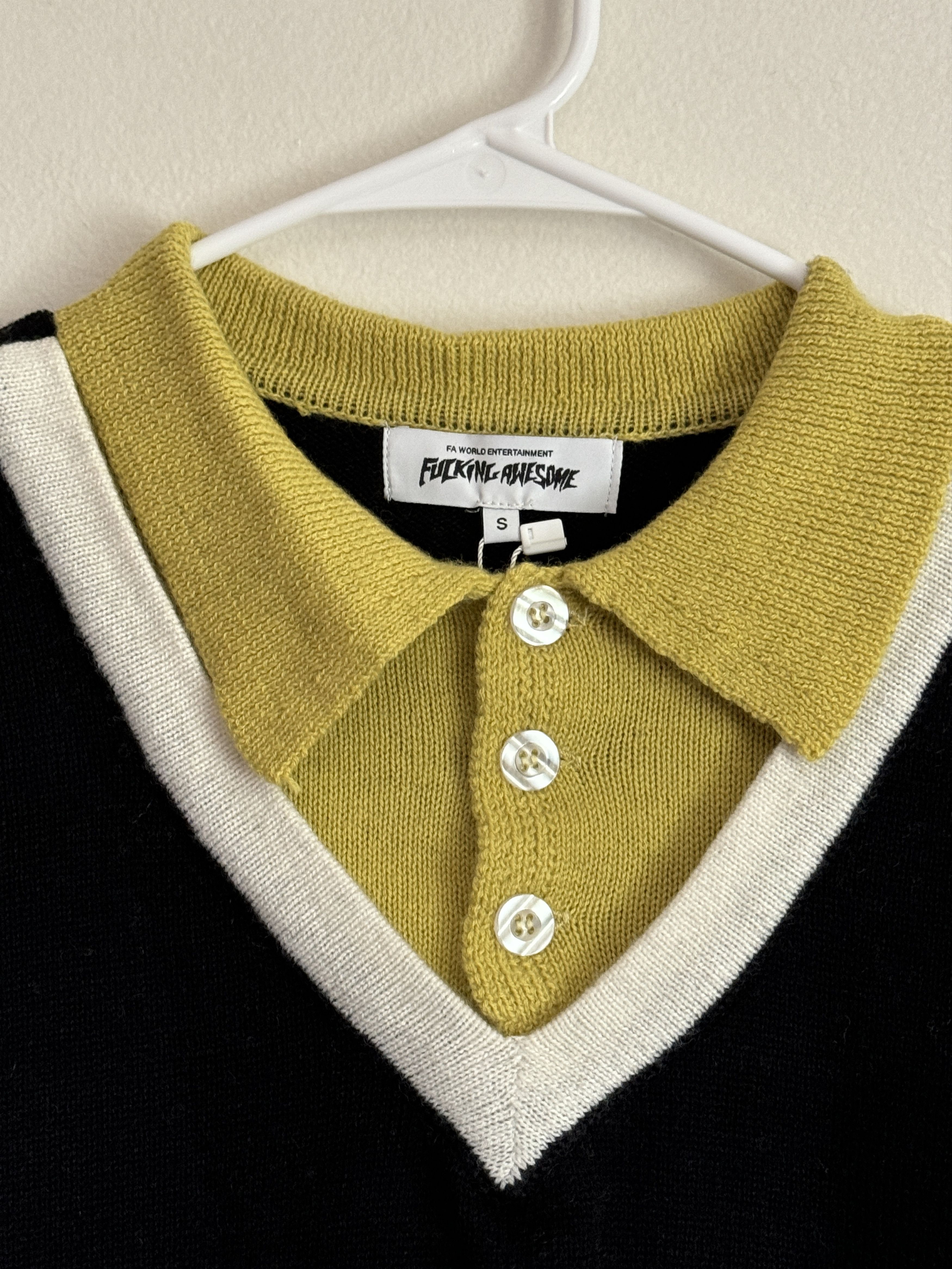 Fucking Awesome Fucking Awesome S/S Polo Sweater in Black / Yellow – Small Size US S / EU 44-46 / 1 - 5 Thumbnail
