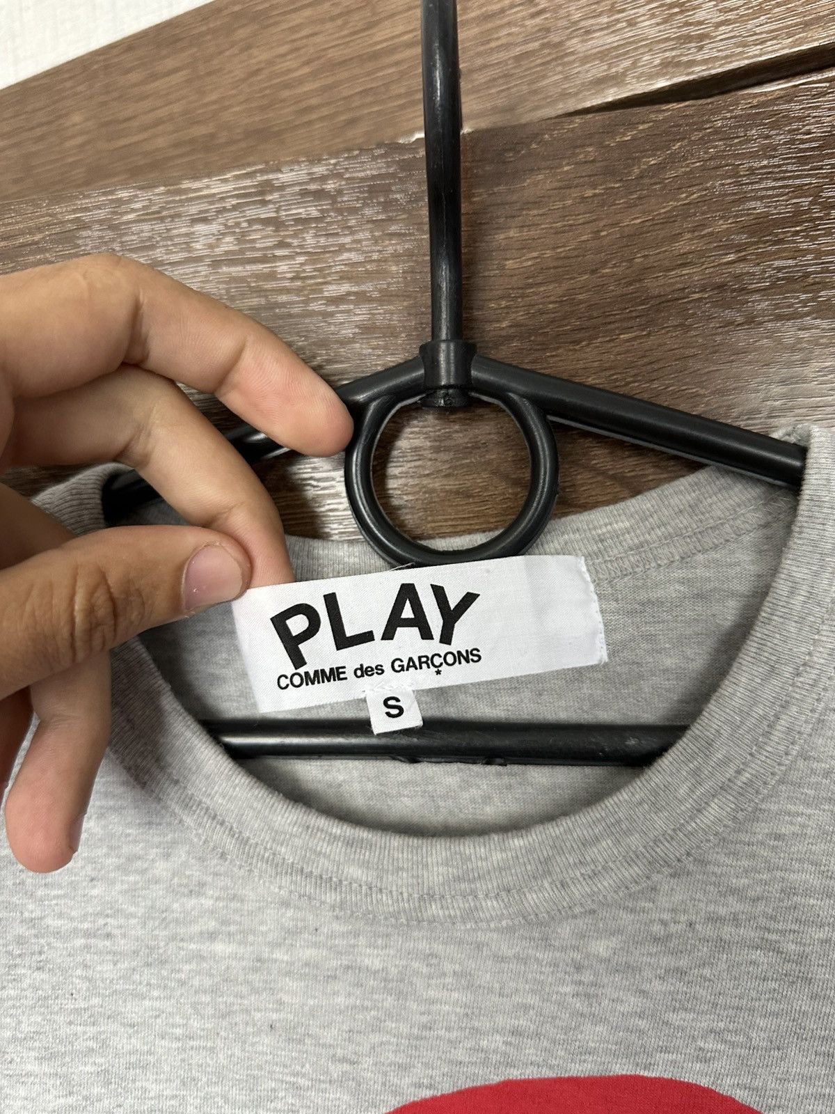 Comme des Garcons PLAY Comme Des Garcons PLAY CDG Heart Logo T-Shirt Size US S / EU 44-46 / 1 - 7 Thumbnail