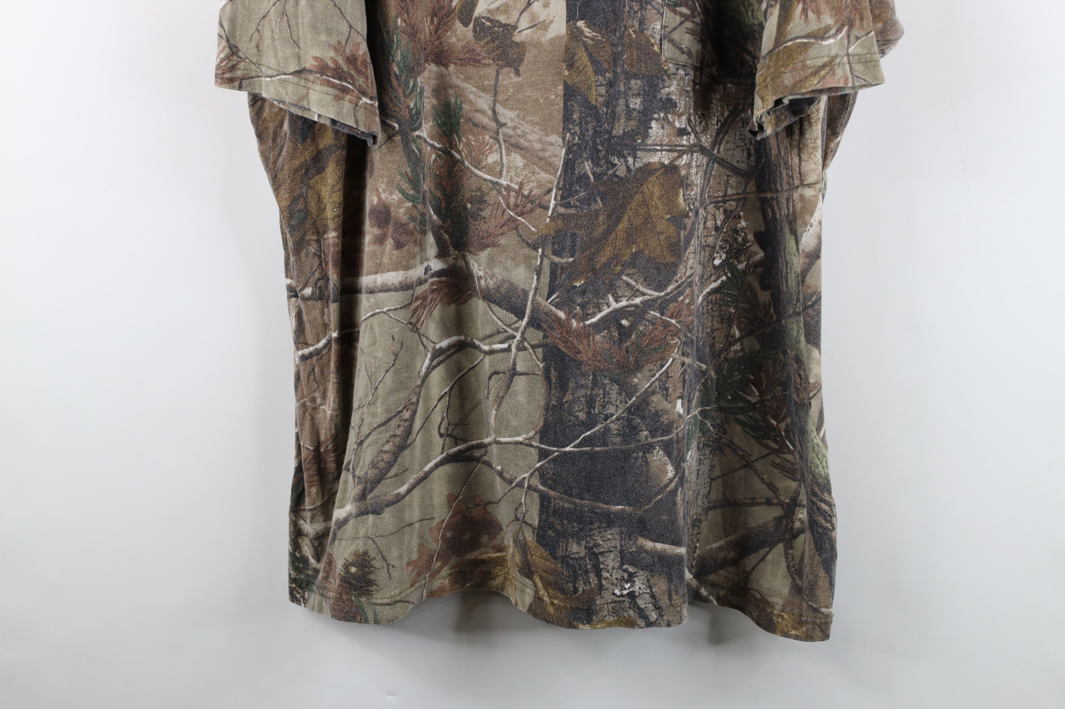 Cabelas Vintage Cabelas Heavyweight Camouflage Pocket T-Shirt Cotton Size US XXL / EU 58 / 5 - 3 Thumbnail