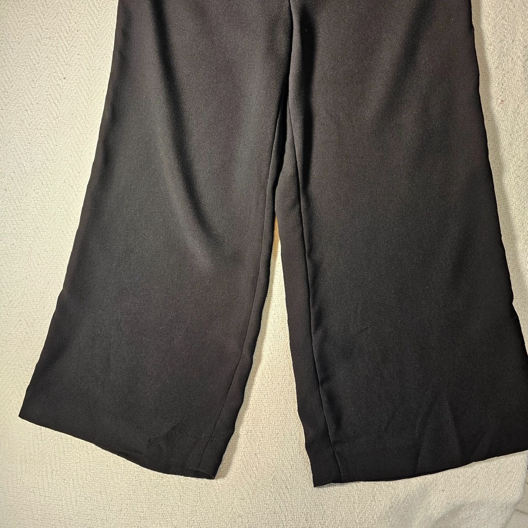 Vince Camuto Vince Camuto Dress Pants Black Satin Wide-Leg Front Pleat Pockets Size 6 Women Trousers Size 28" / US 6 / IT 42 - 2 Thumbnail