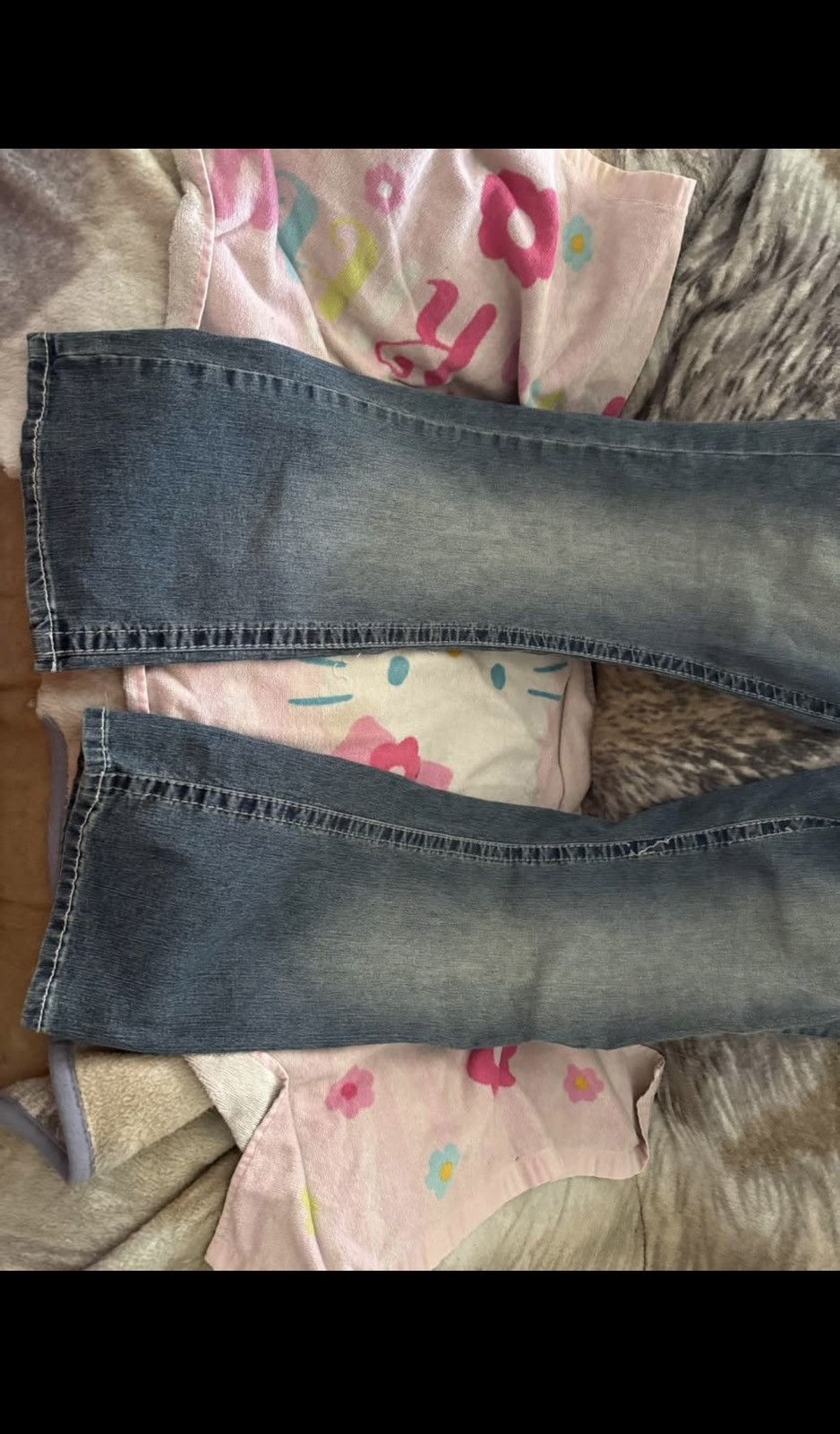 Other Angels mid rise bootcut flare jeans with bedazzled pockets Size 34" / US 12 / IT 48 - 4 Thumbnail