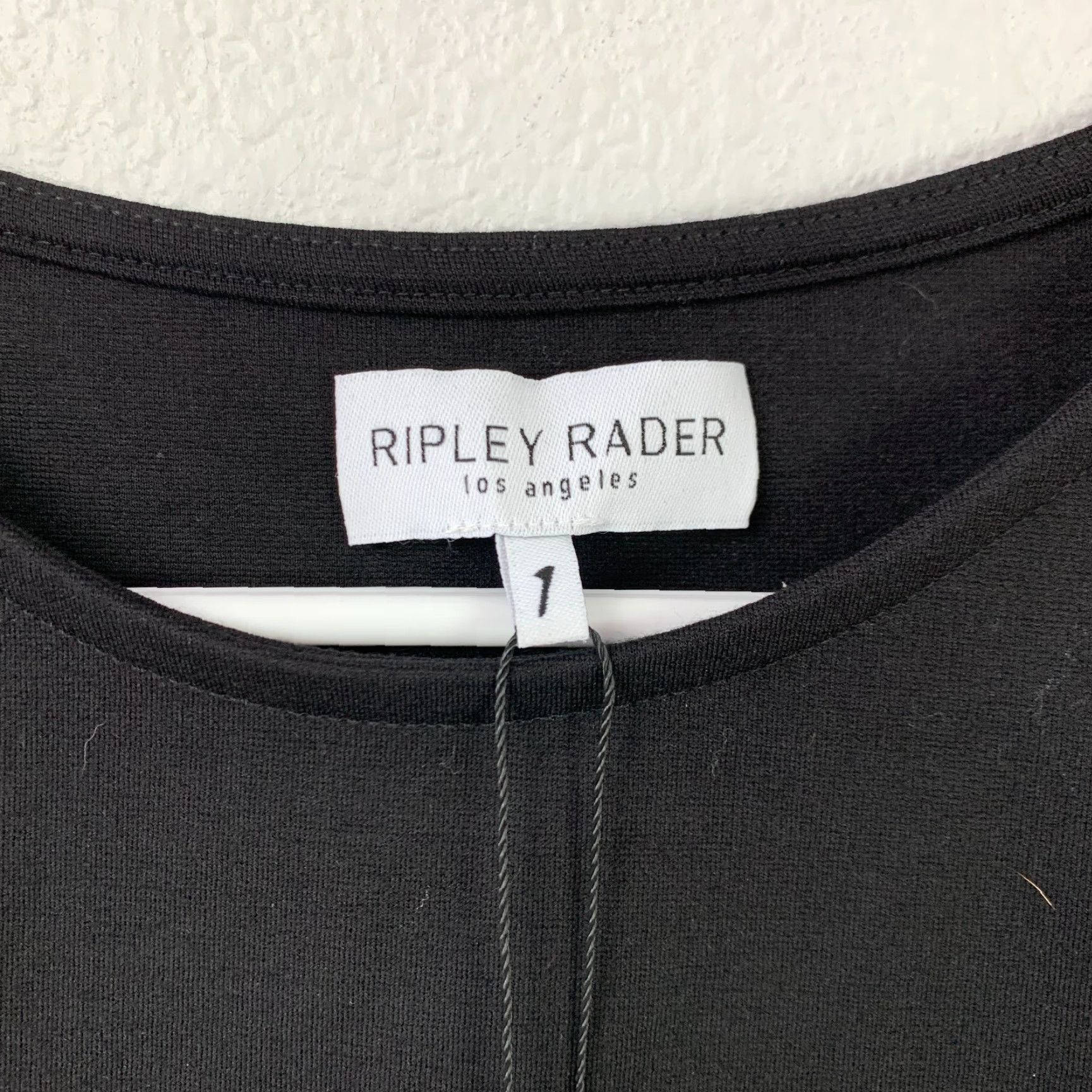 Black Halo Ripley Rader Black Short Sleeve Ponte Shirt Top XS NWT Women Casual Business Basic Stretch Cotton Blend Knit T-Shirt Top Size XS / US 0-2 / IT 36-38 - 3 Thumbnail