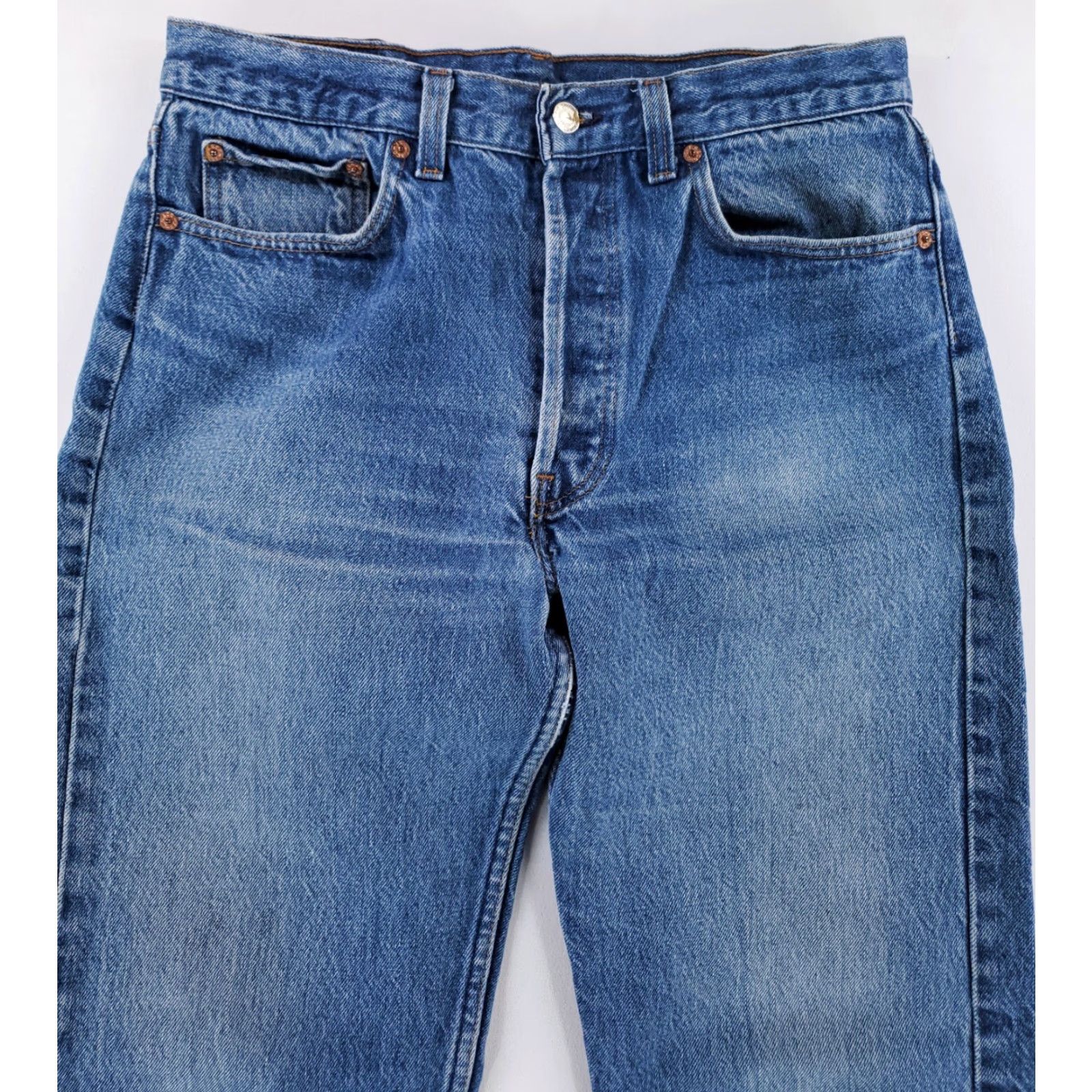 Levi's VINTAGE Levi's 501 Jeans Whiskering Fade Blue Mens 32x33 Actual 90s Straight Denim Jeans Blue Mens XS? Size US 32 / EU 48 - 2 Thumbnail